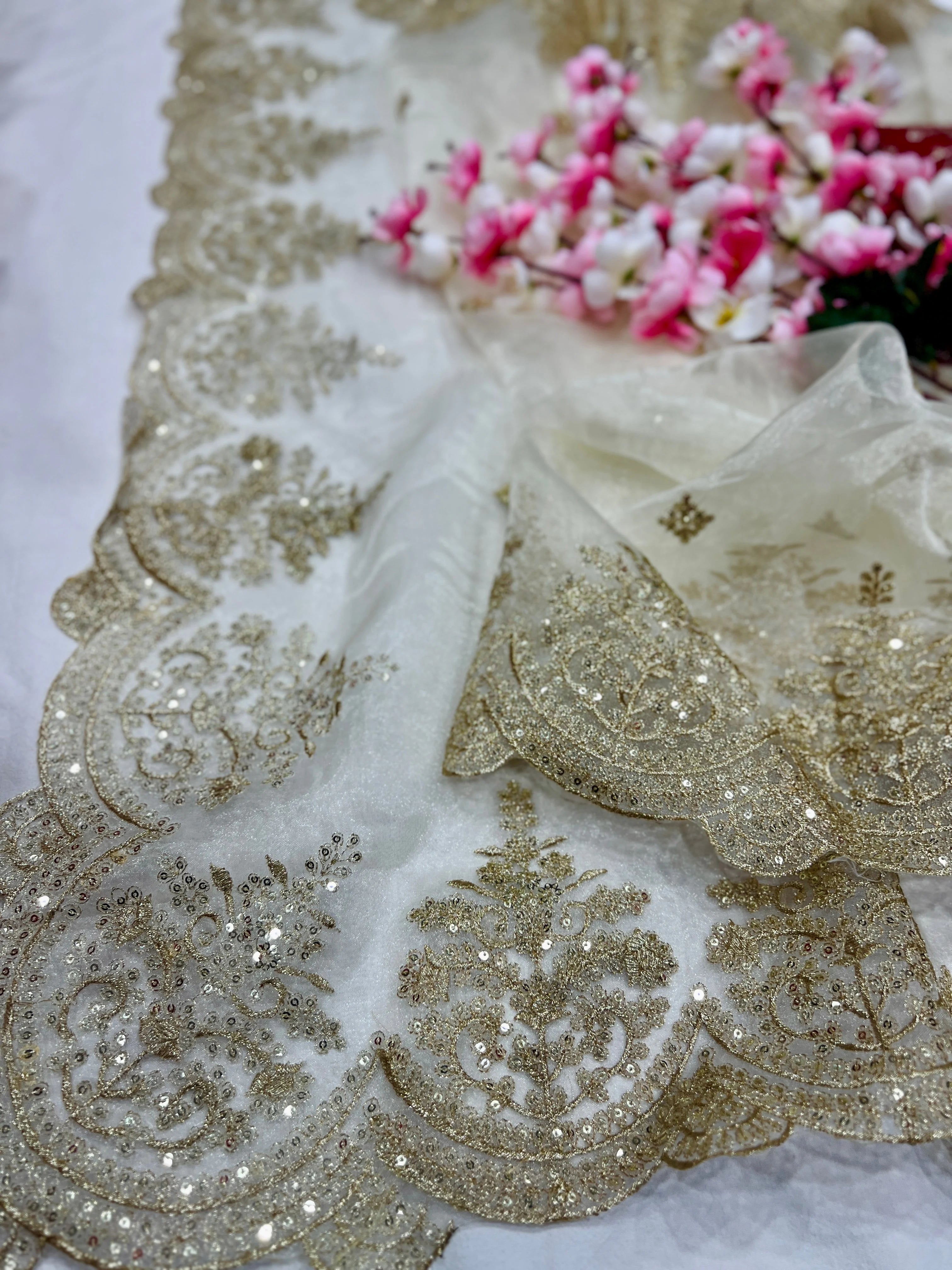 Embroidery Cream Saree With Unstiched Blouse Piece