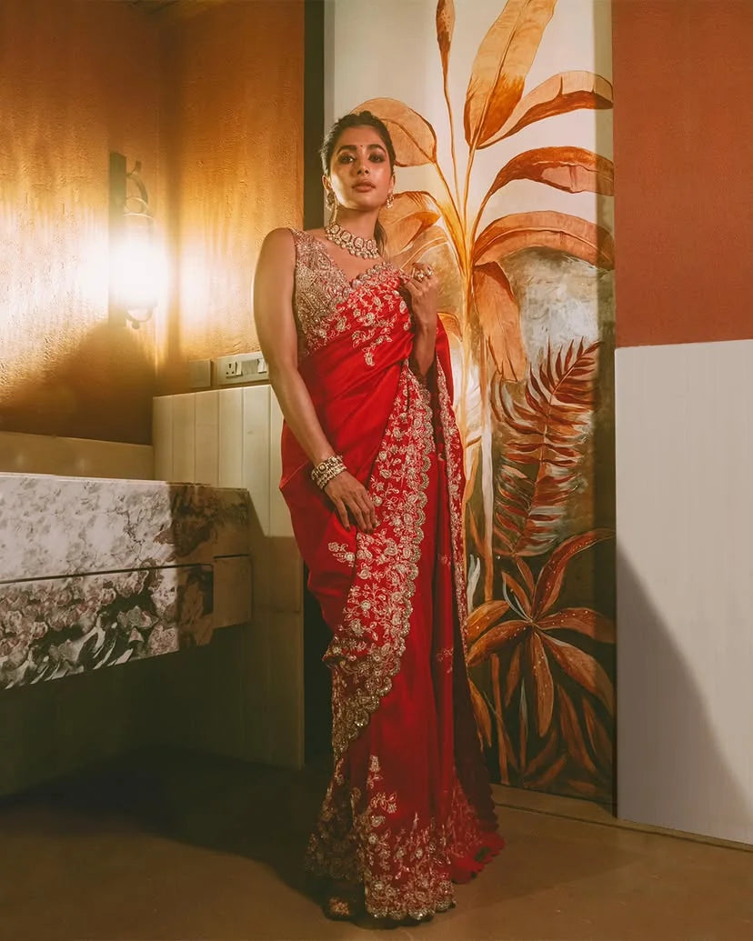 Embroidery Maroon Saree With Unstiched Blouse Piece