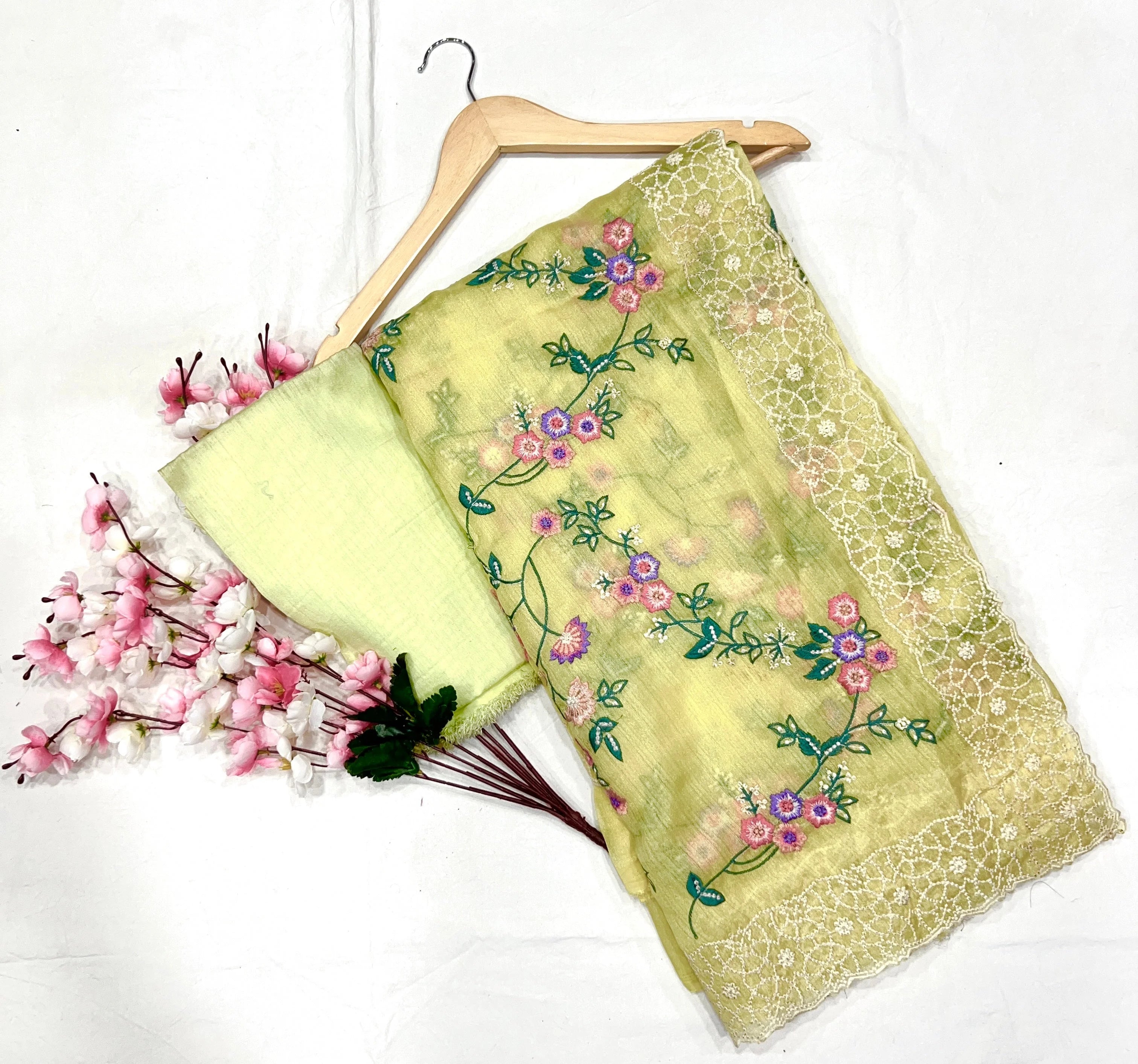 Embroidery Yellow Saree With Unstiched Blouse Piece