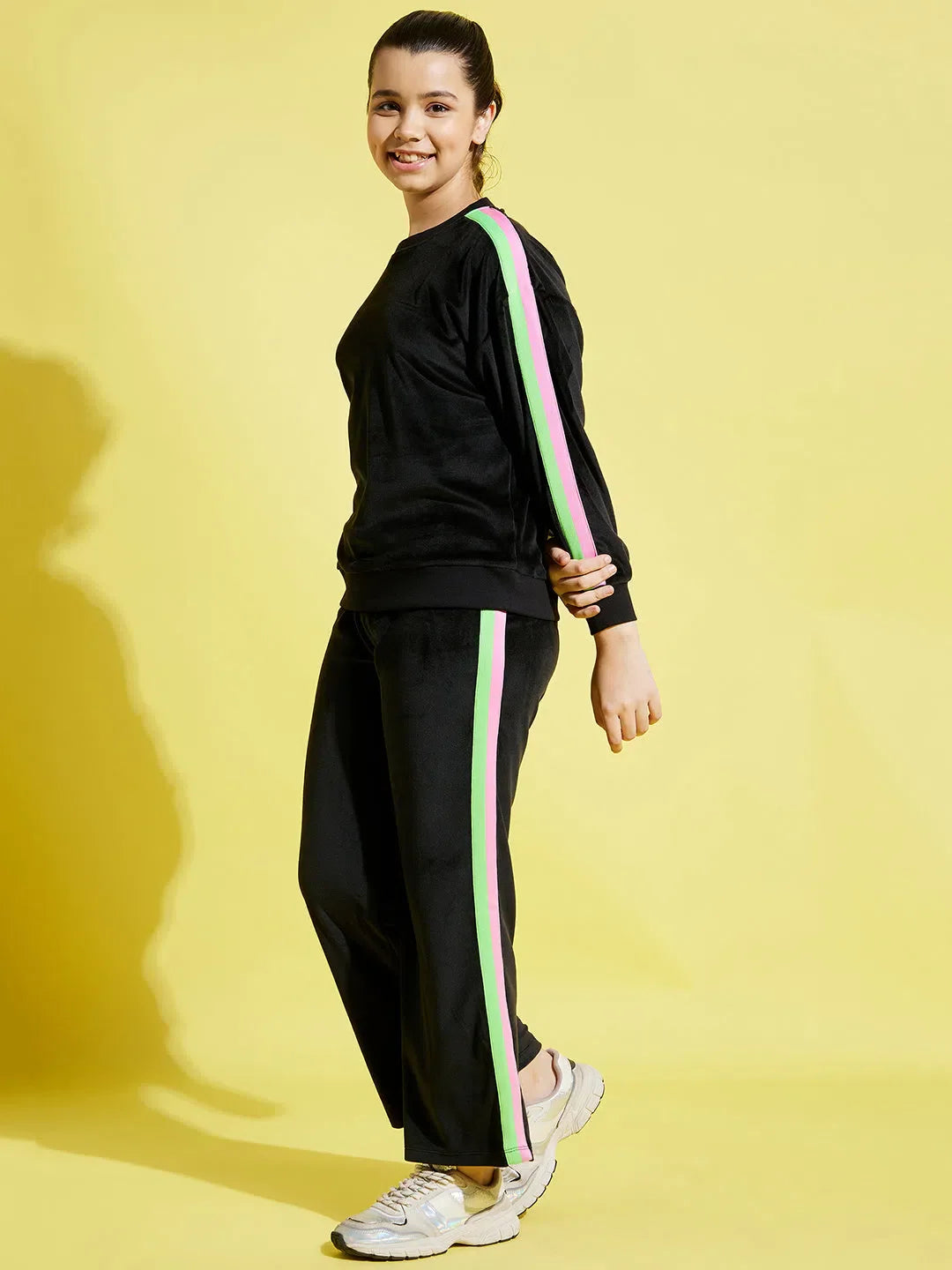 Black Velour Sweatshirt & Track Pants - Girls Joggers Set