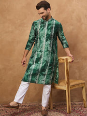 Ethnic Bay Men Green Silk Blend Shibori Embroidered Straight Kurta With Pant Set-MKSET1538