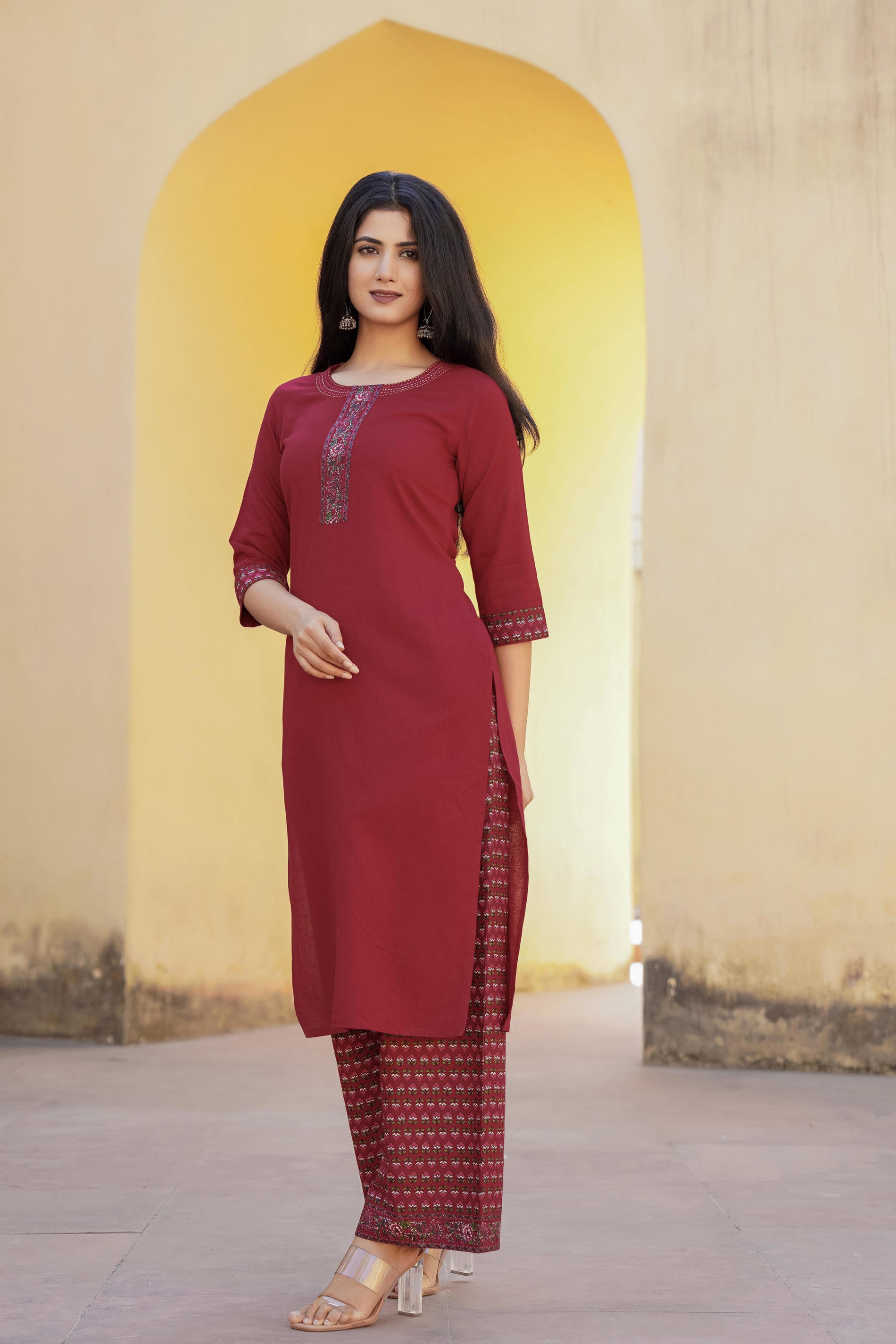 Women Maroon Solid &  Print Kurta & Pant