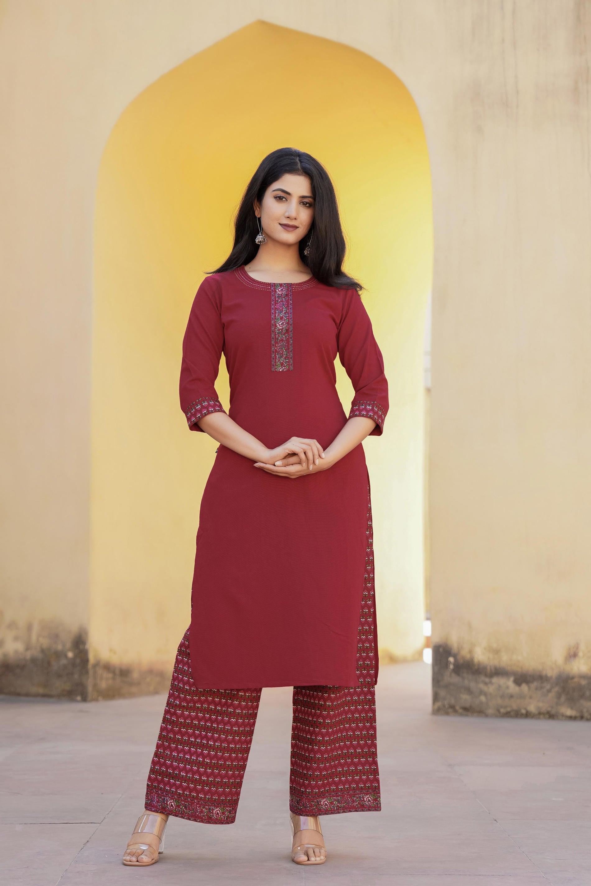 Women Maroon Solid &  Print Kurta & Pant