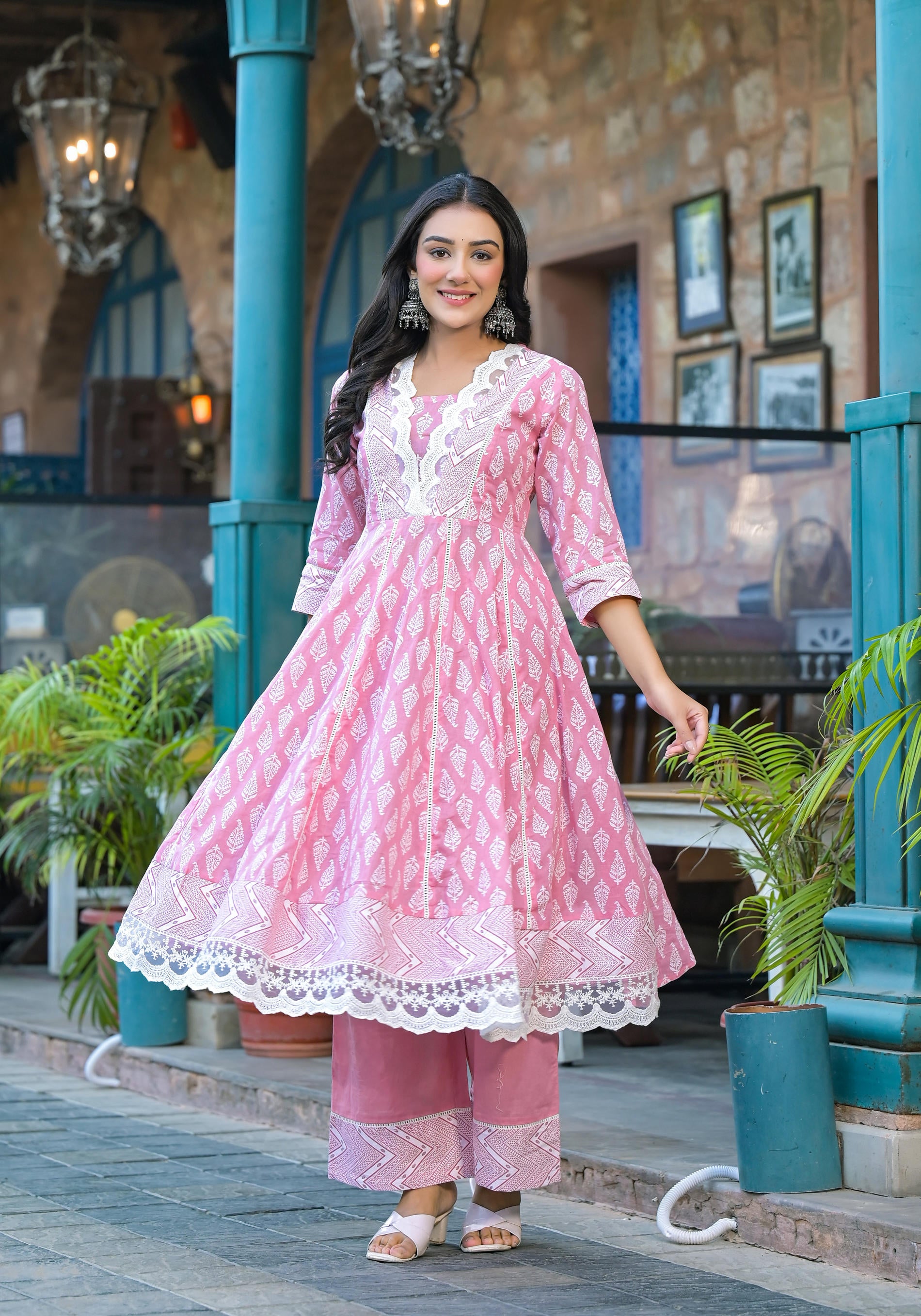 Powder Rose Lace-Trim Printed Kurta Set with Dupatta-P1074PINK_OF