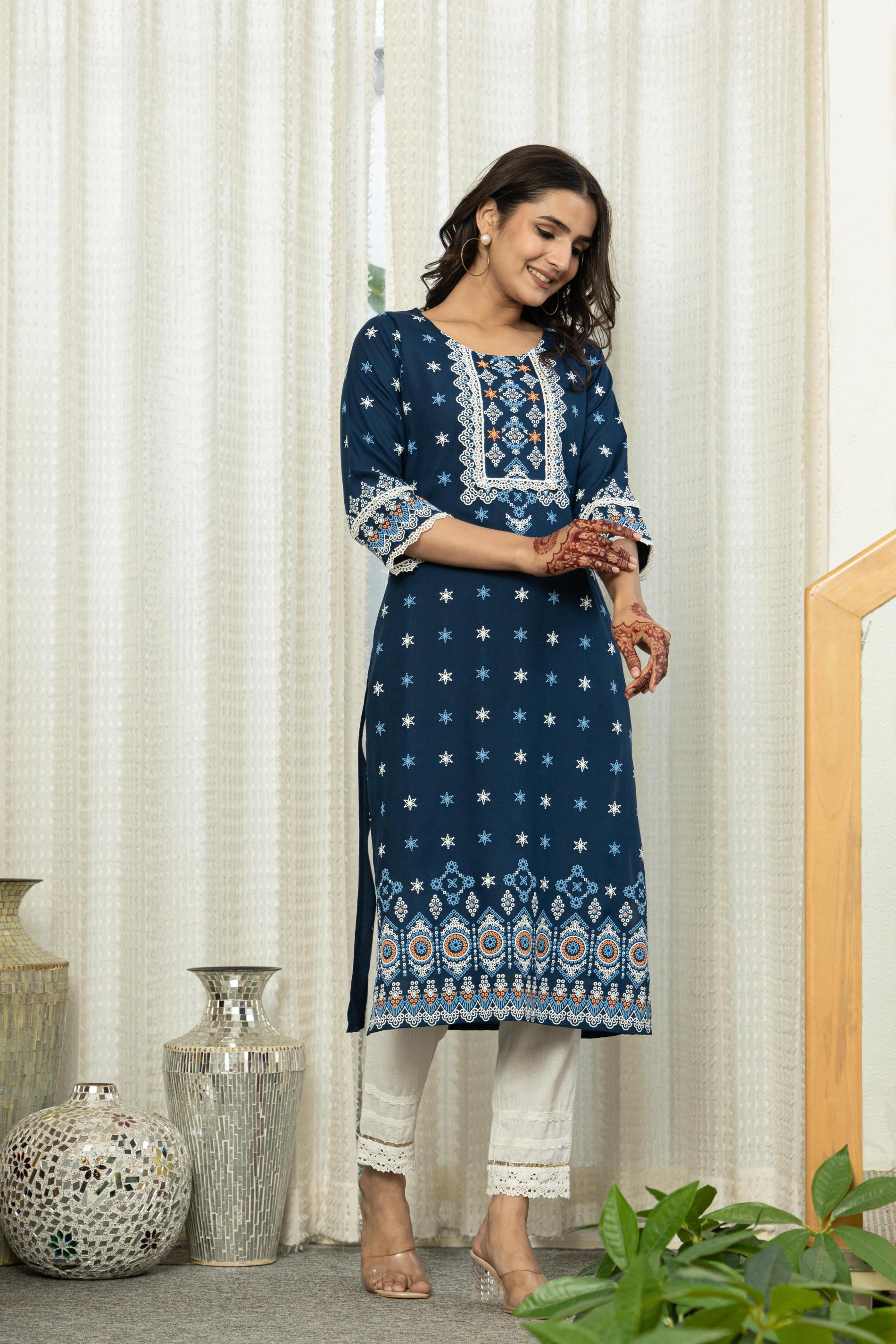 Navy Ethnic Motif Printed Viscose Kurta With Lace | DesiQlo