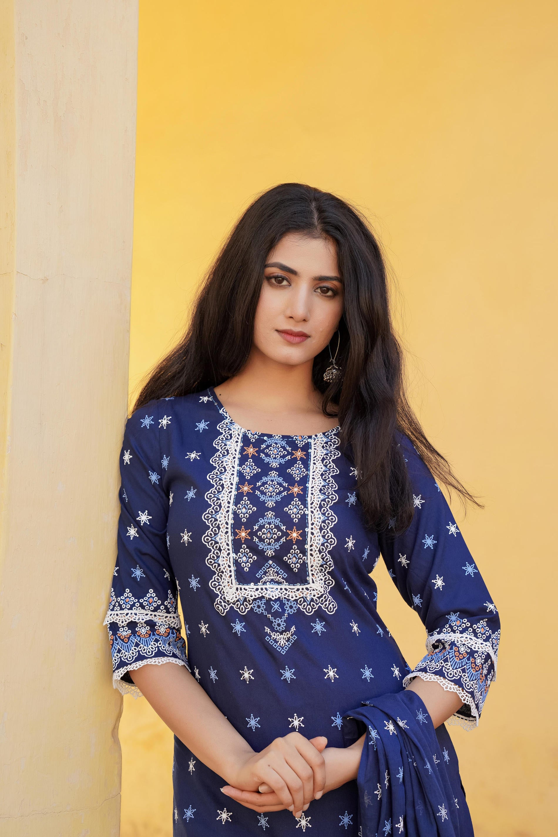 Women Navy Printed  Kurta Pant Dupatta