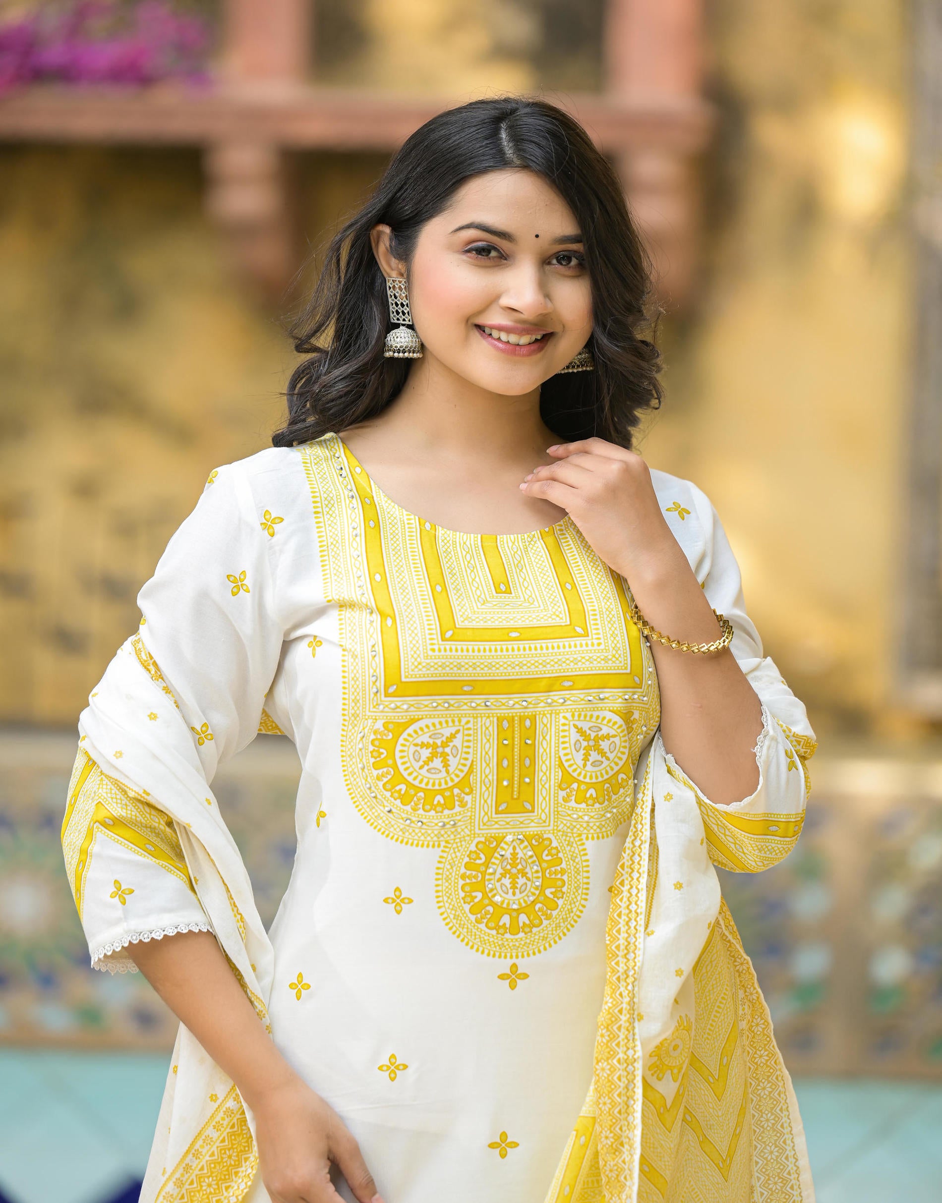 Women Offwhite &  Lime Printed  Kurta Pant Dupatta