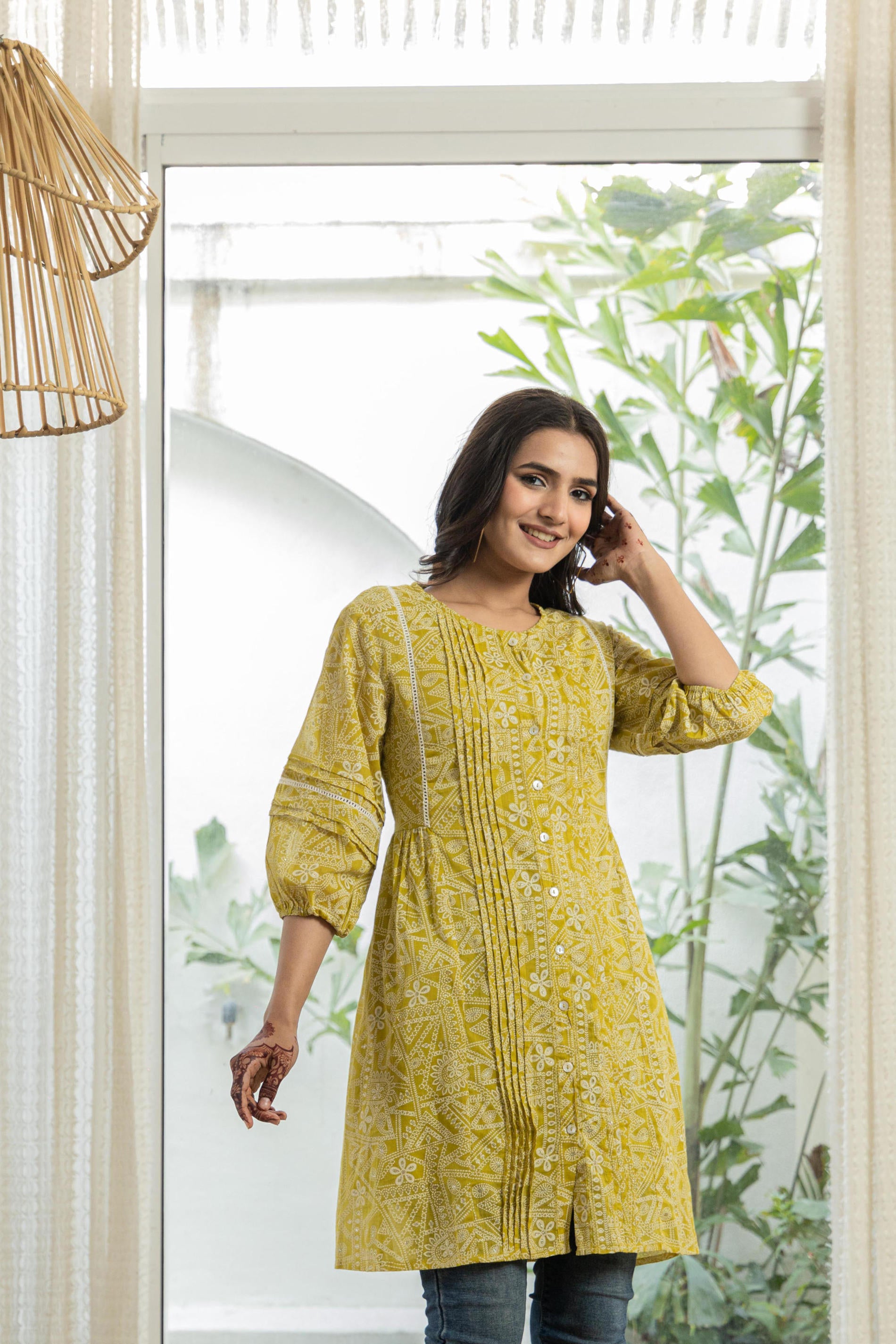 Women Lemon Printed  Kurta