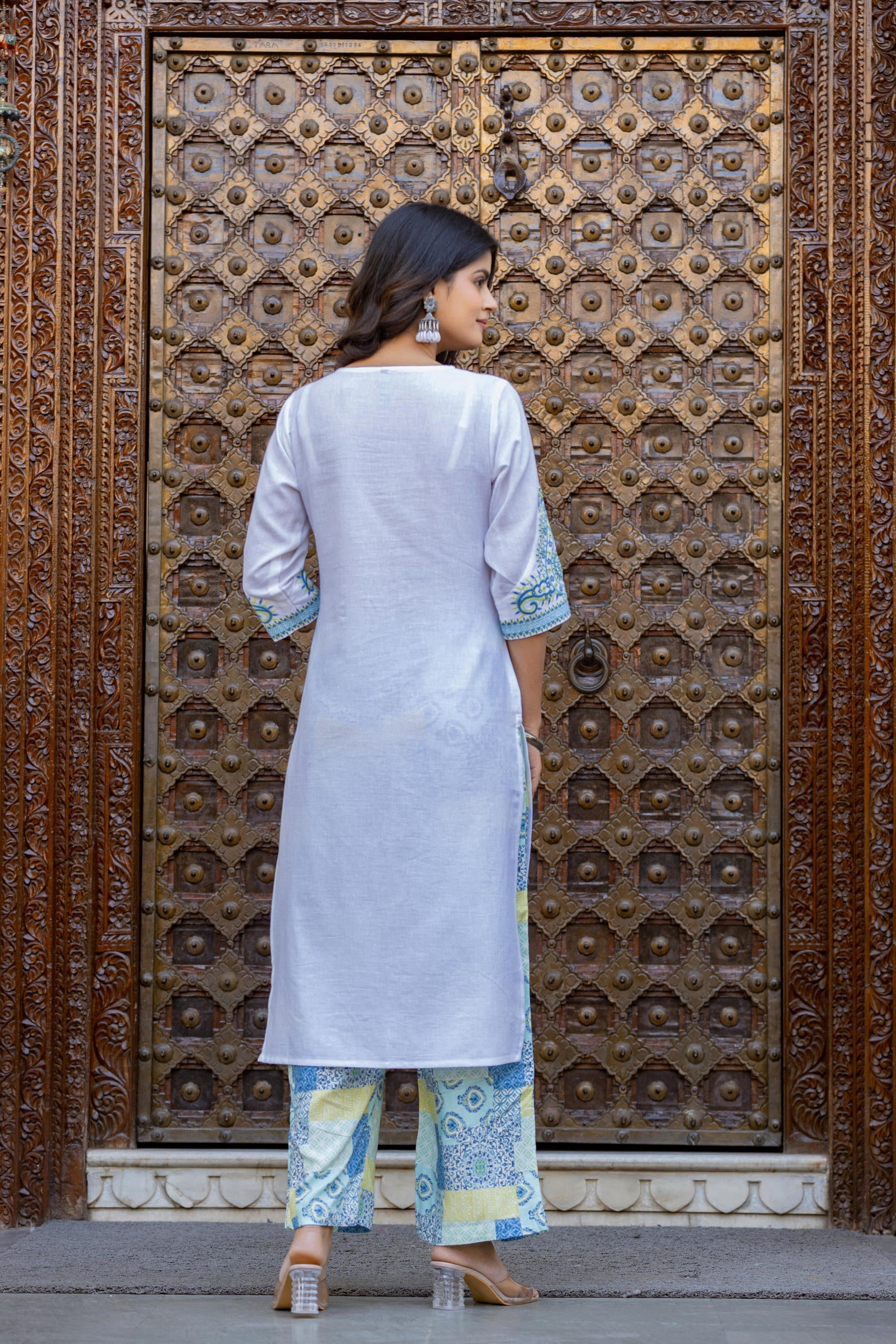 Blue Ethnic Printed Kurta Set with Dupatta | DesiQlo