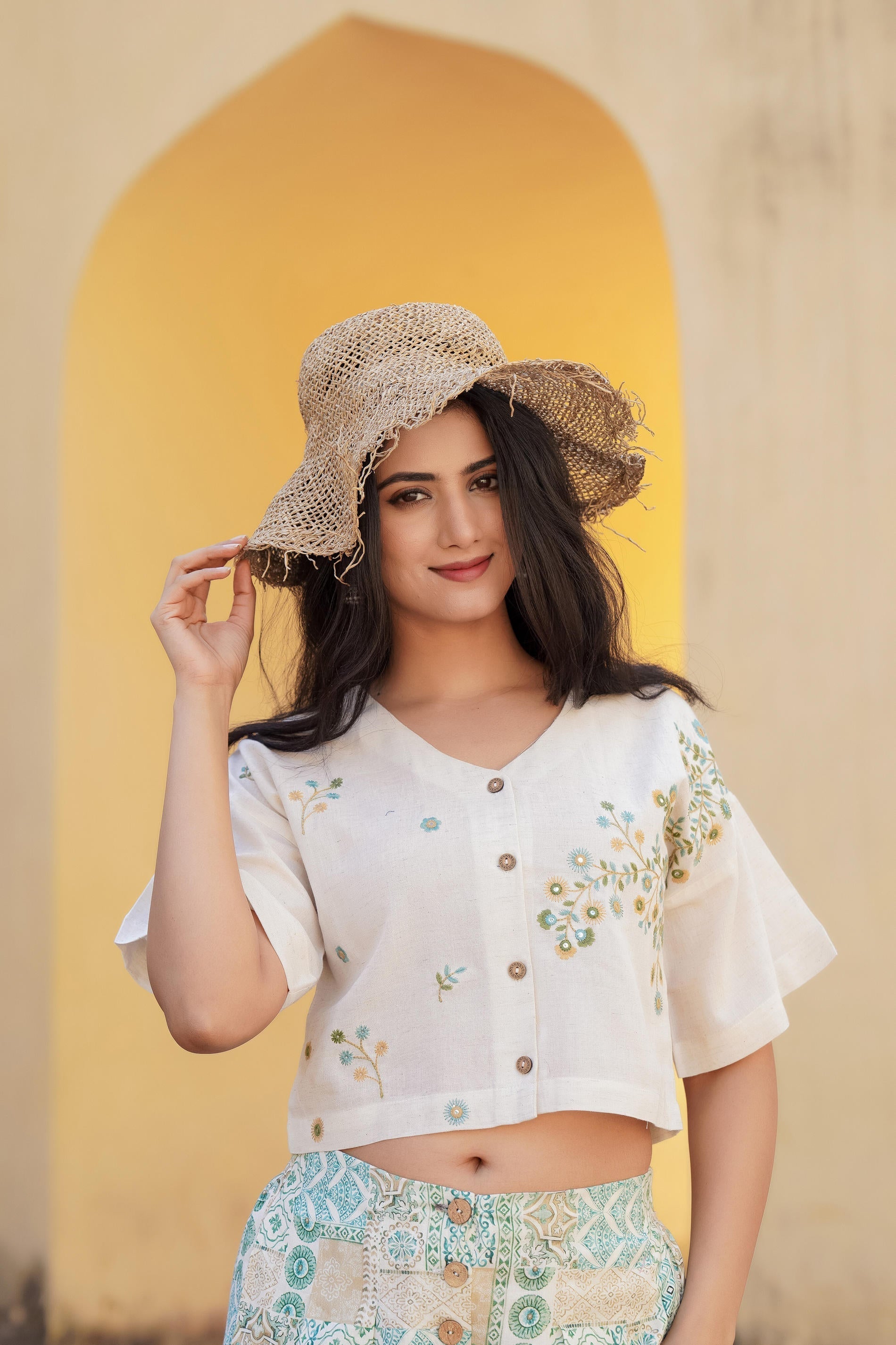 White & Mint Green Ethnic Motif Printed Viscose Top & Palazzo With Thr