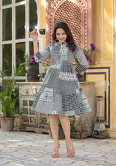 Black Geometric Printed Cotton Short Dress With Buttons-P1172BLACK