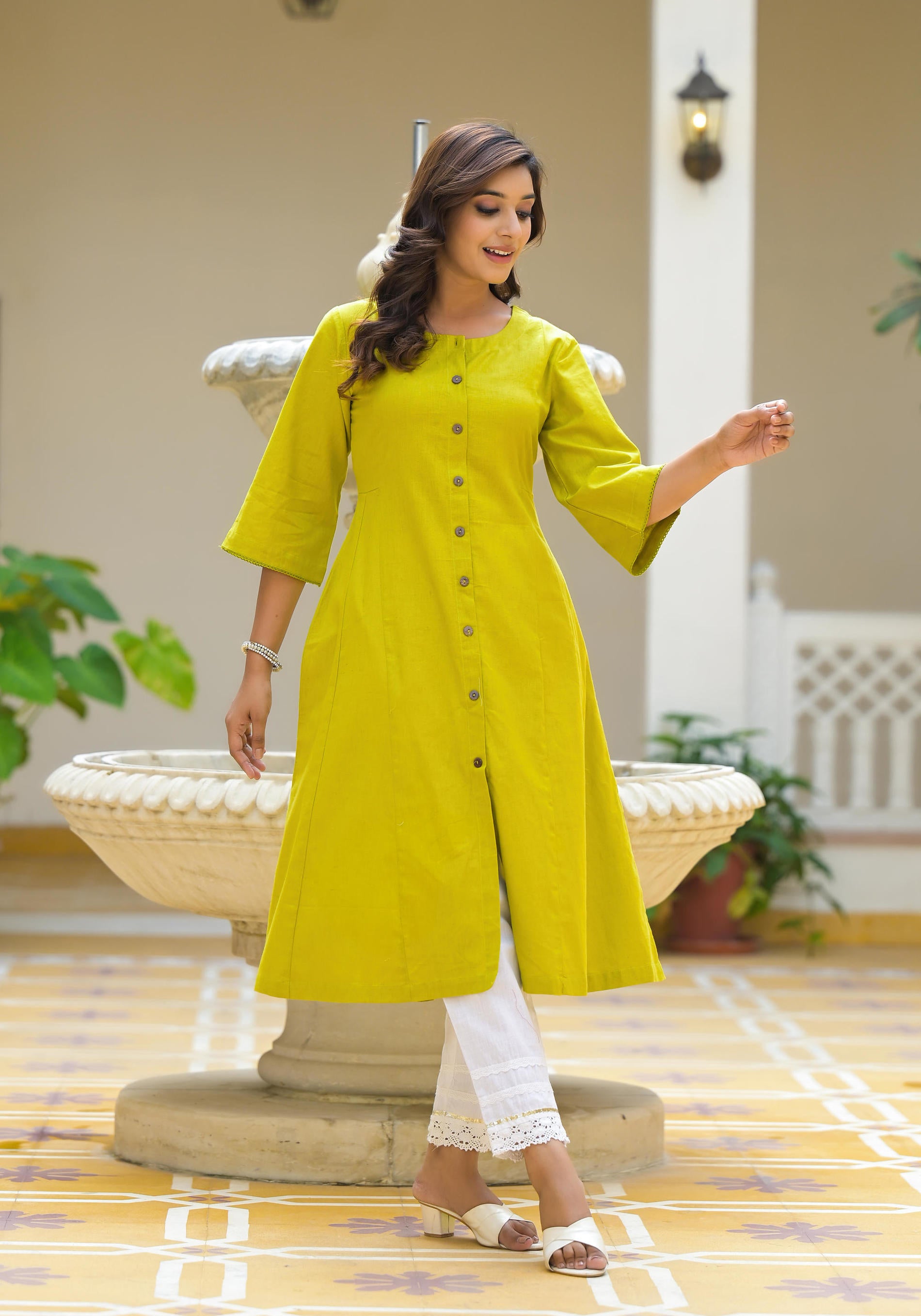 Women Lime Solid Kurta