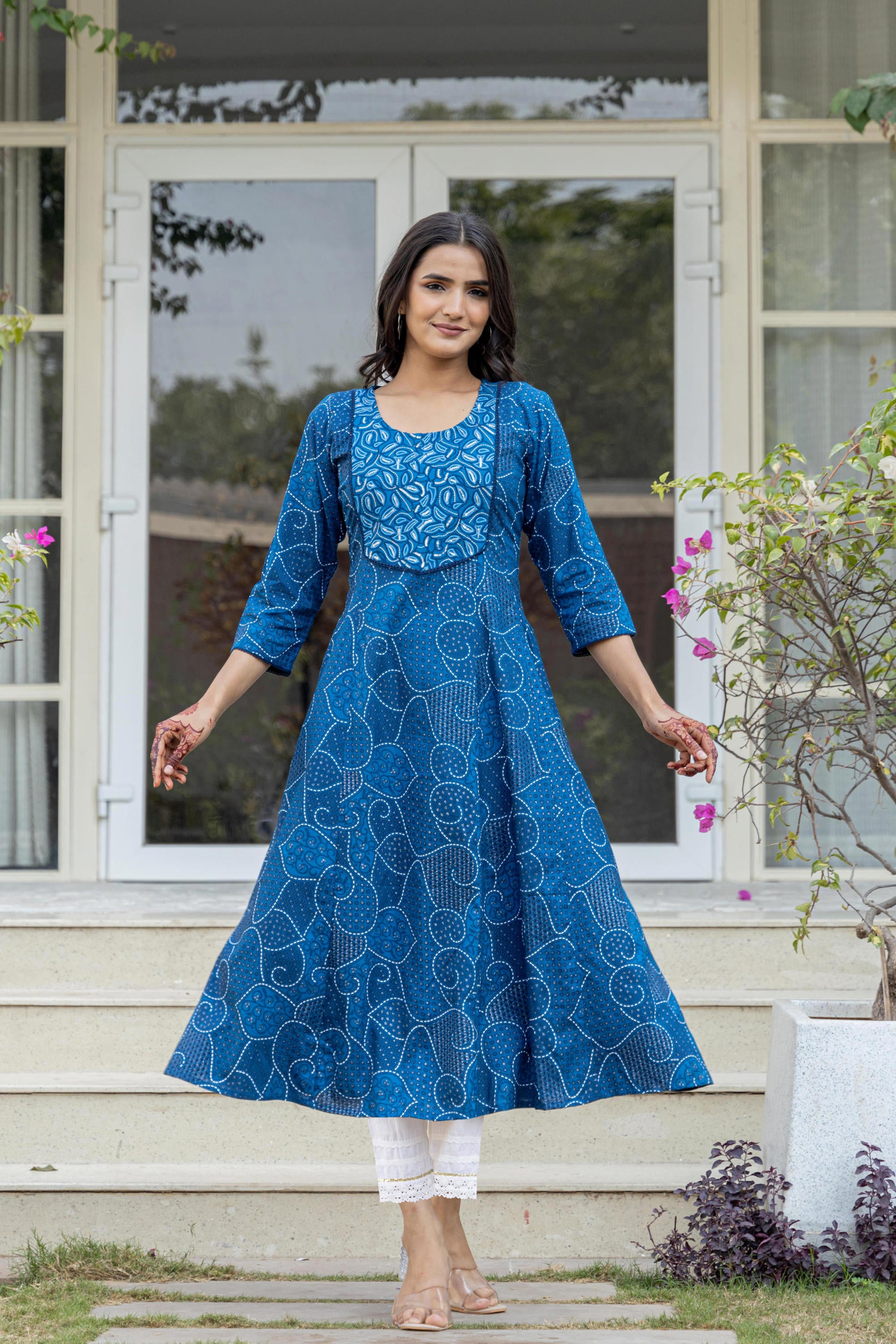 Women Blue Print With Embroidered Kurta