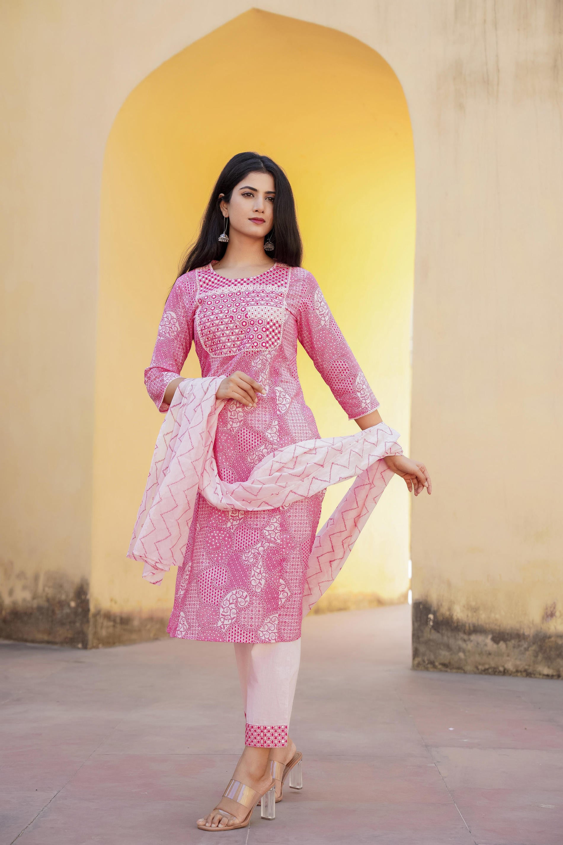 Women Lightpink Print With Embroidered Kurta Pant Dupatta
