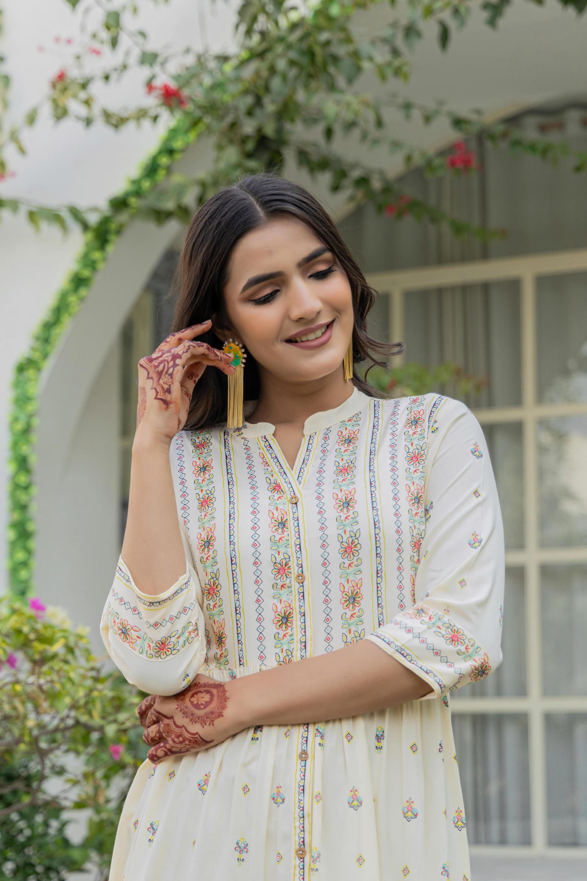 Women Ivory Printed Kurta