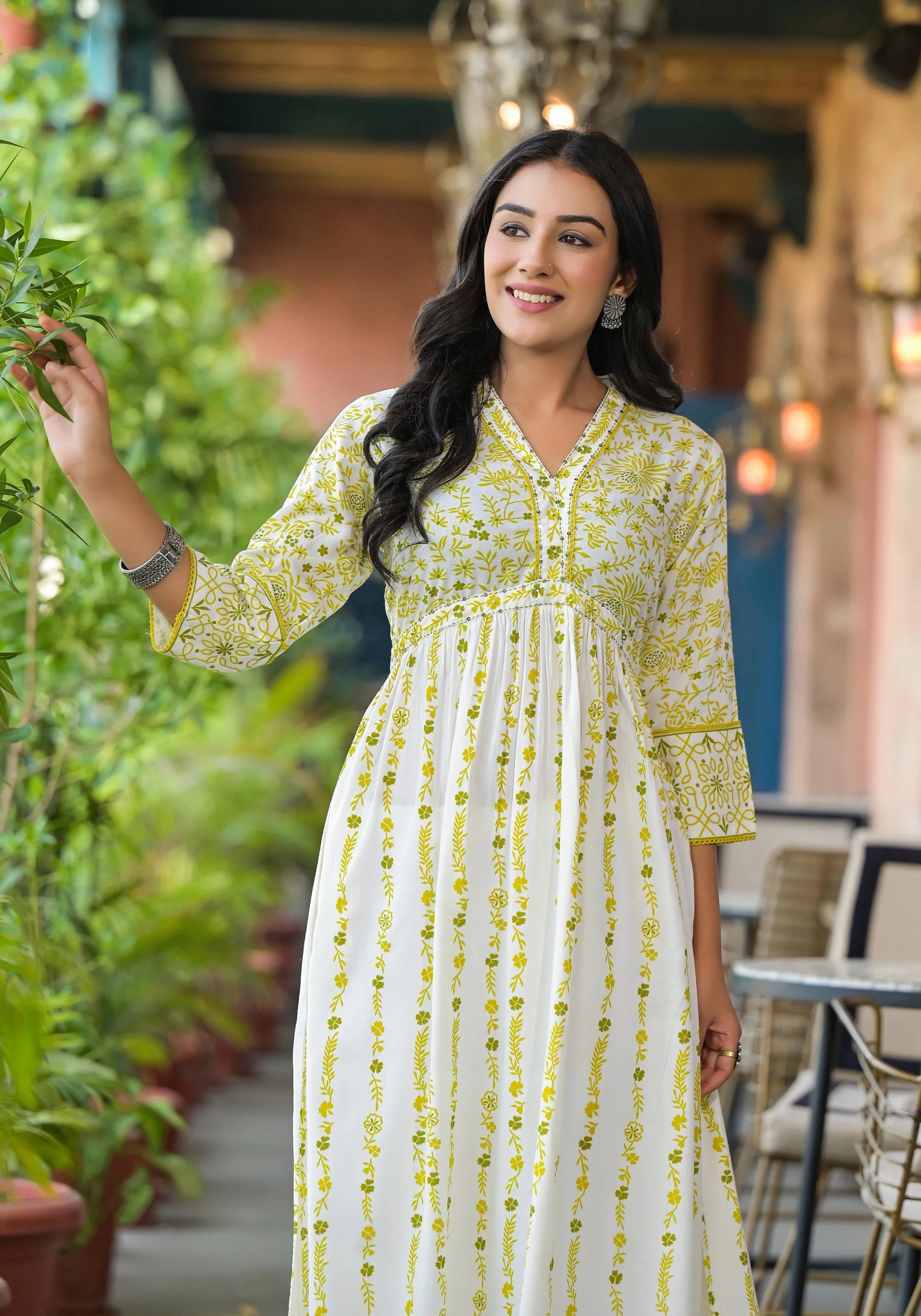 Floral Kurta with Sequins | Indian Dresses Online