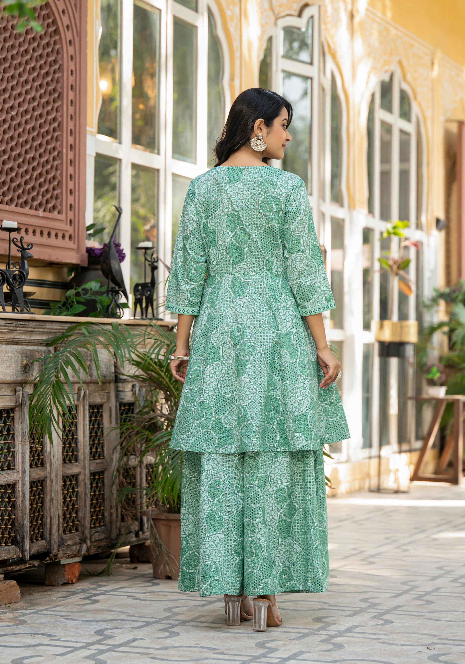 Women Green Print With Embroidered Kurta Pant Dupatta