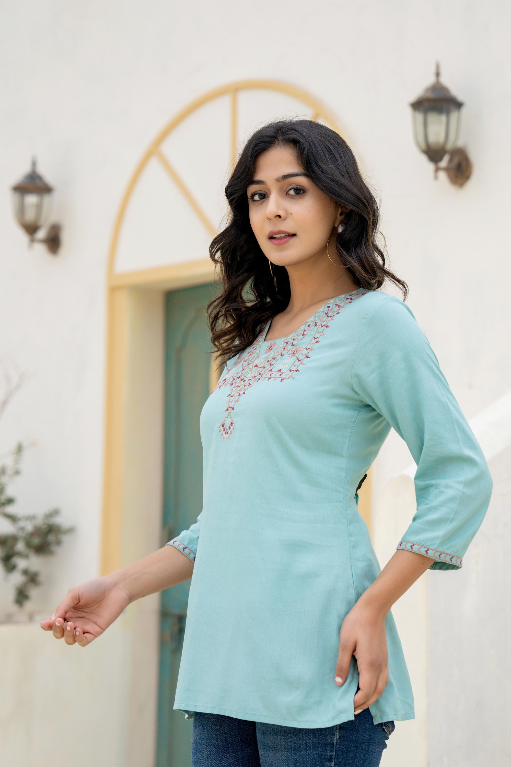 Aqua Solid Viscose Tunic With Thread Work | DesiQlo