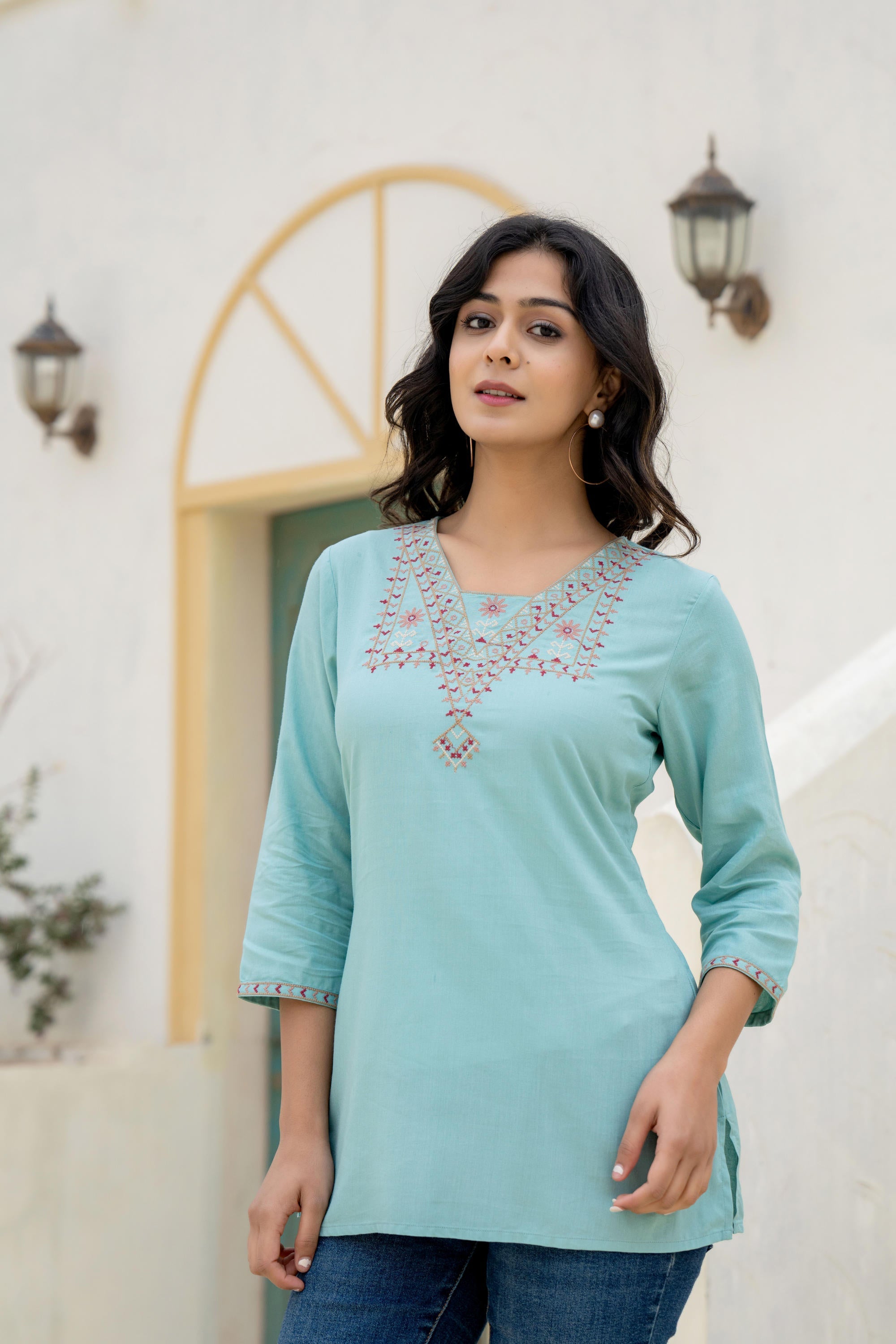 Aqua Solid Viscose Tunic With Thread Work | DesiQlo