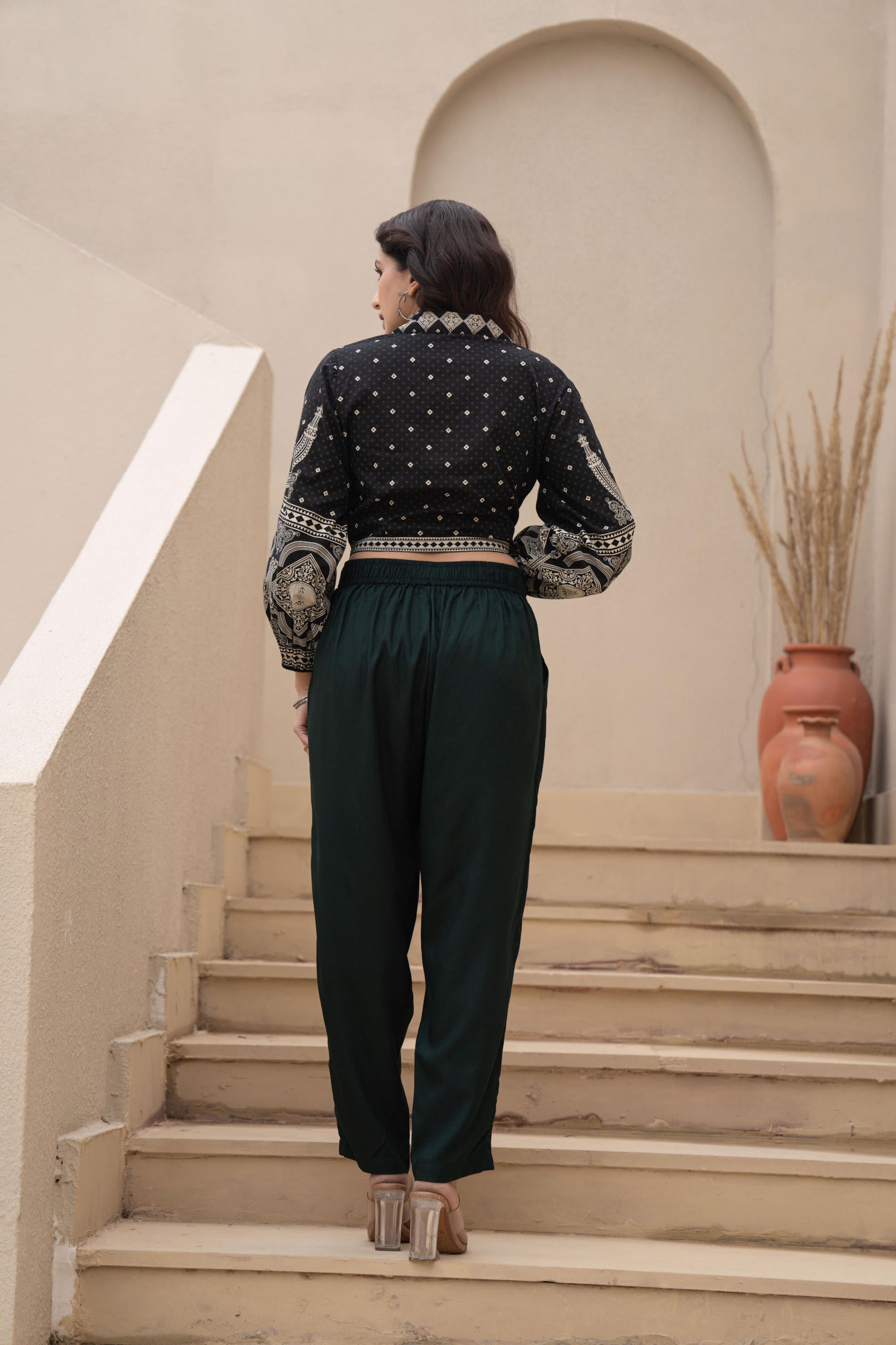 Women Bottlegreen Viscose Solid Straight Pant