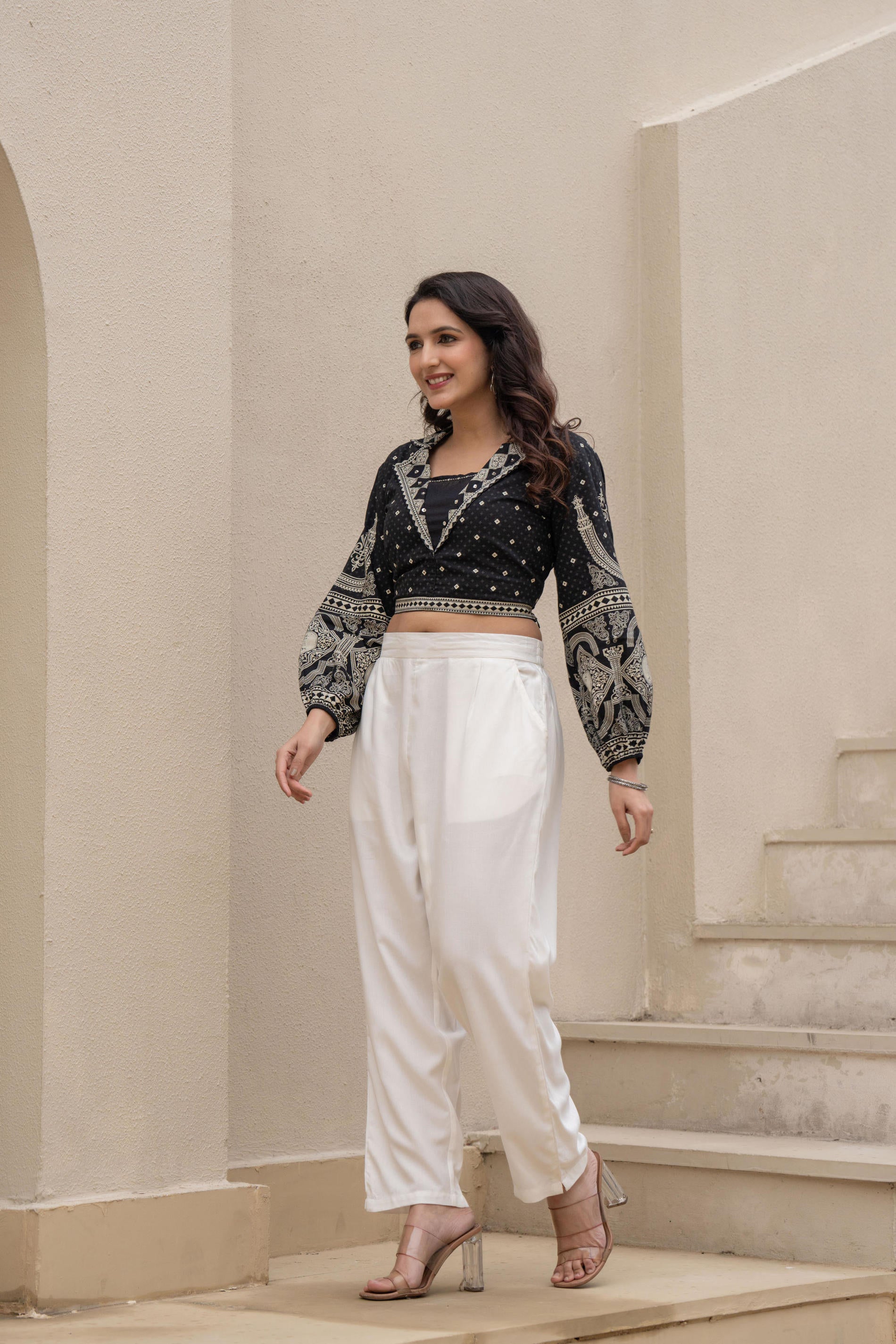 Women White Viscose Solid Straight Pant