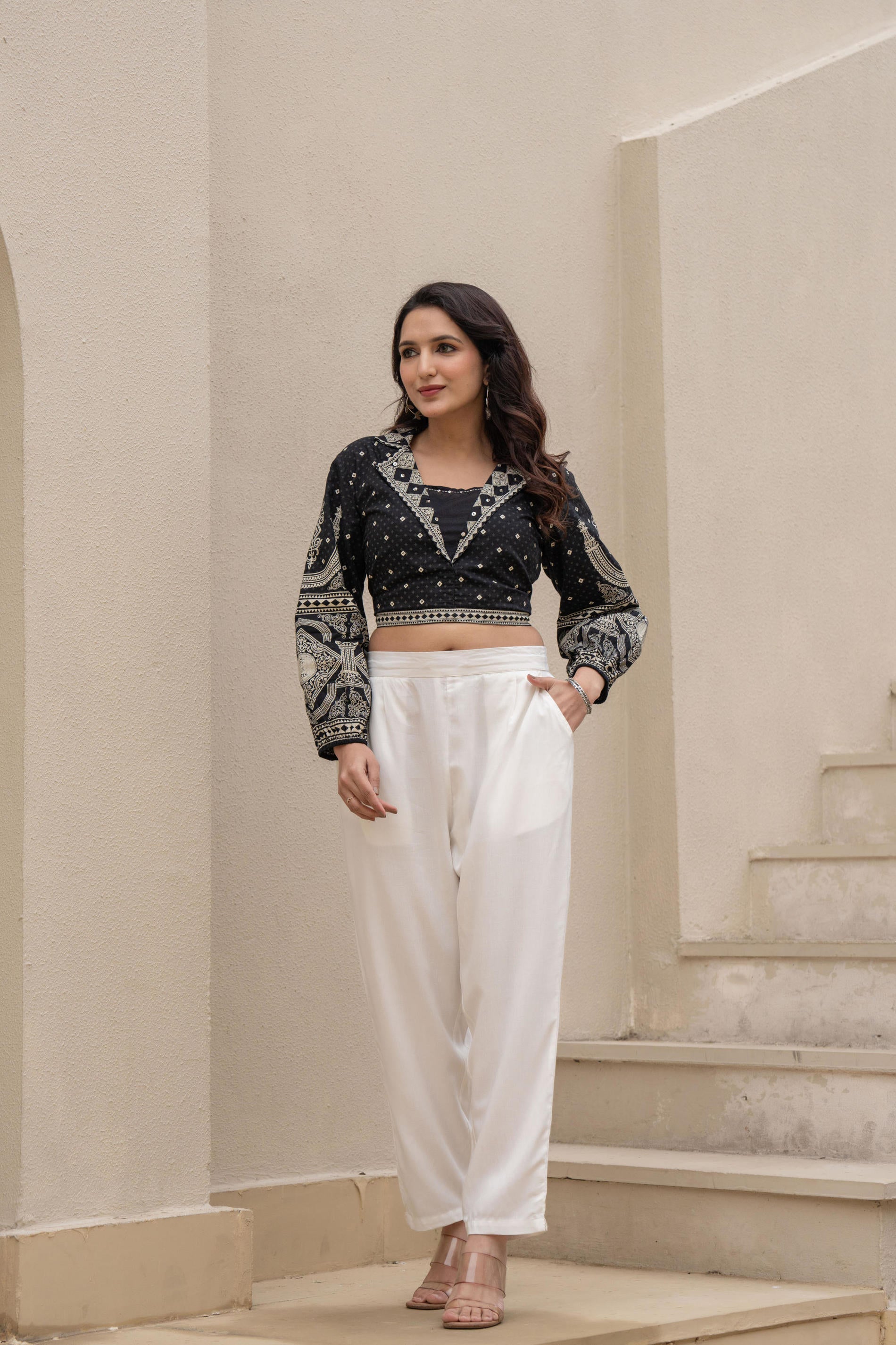 Women White Viscose Solid Straight Pant