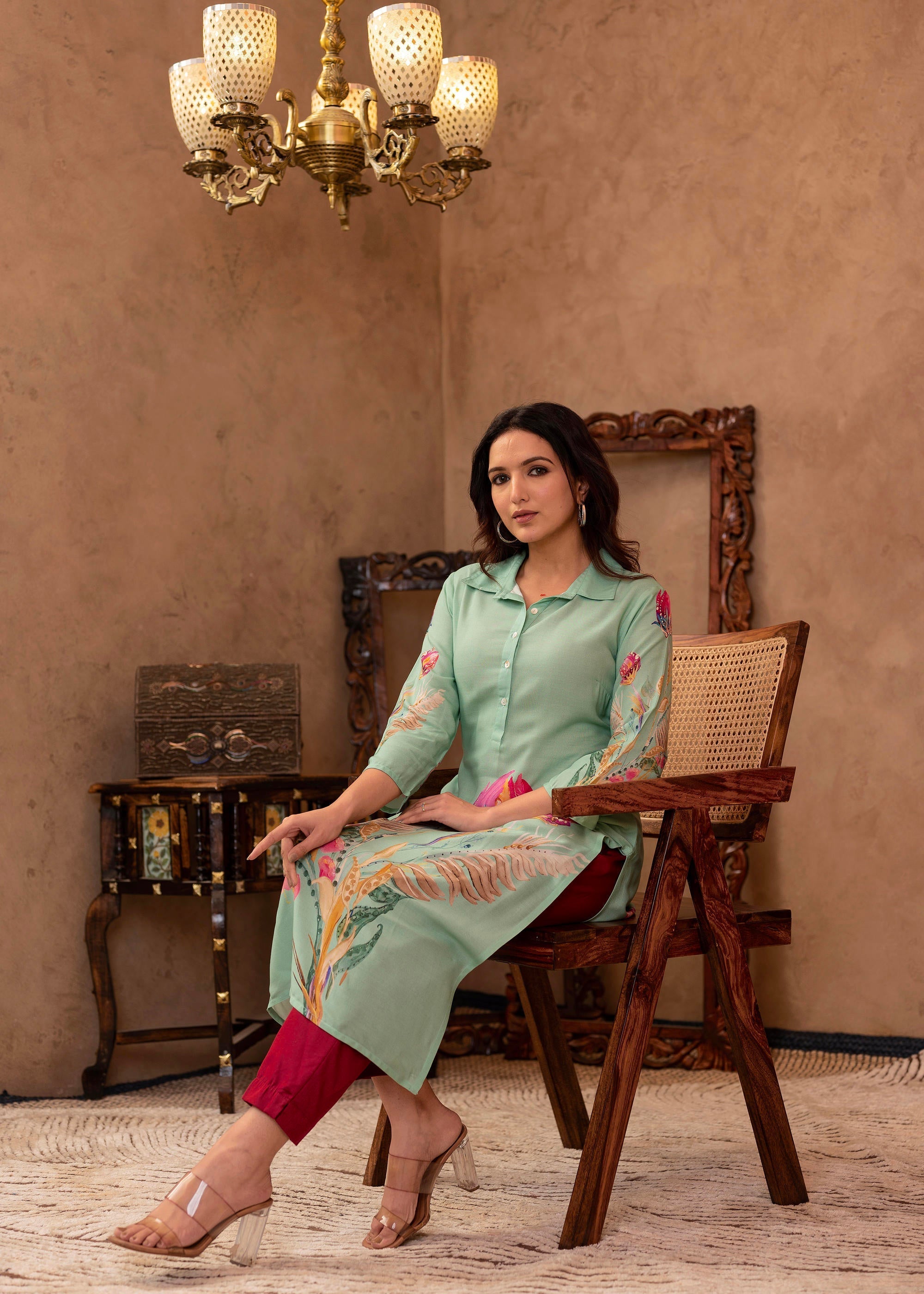 Mint Floral Printed Viscose Kurta with Shell Buttons | DesiQlo