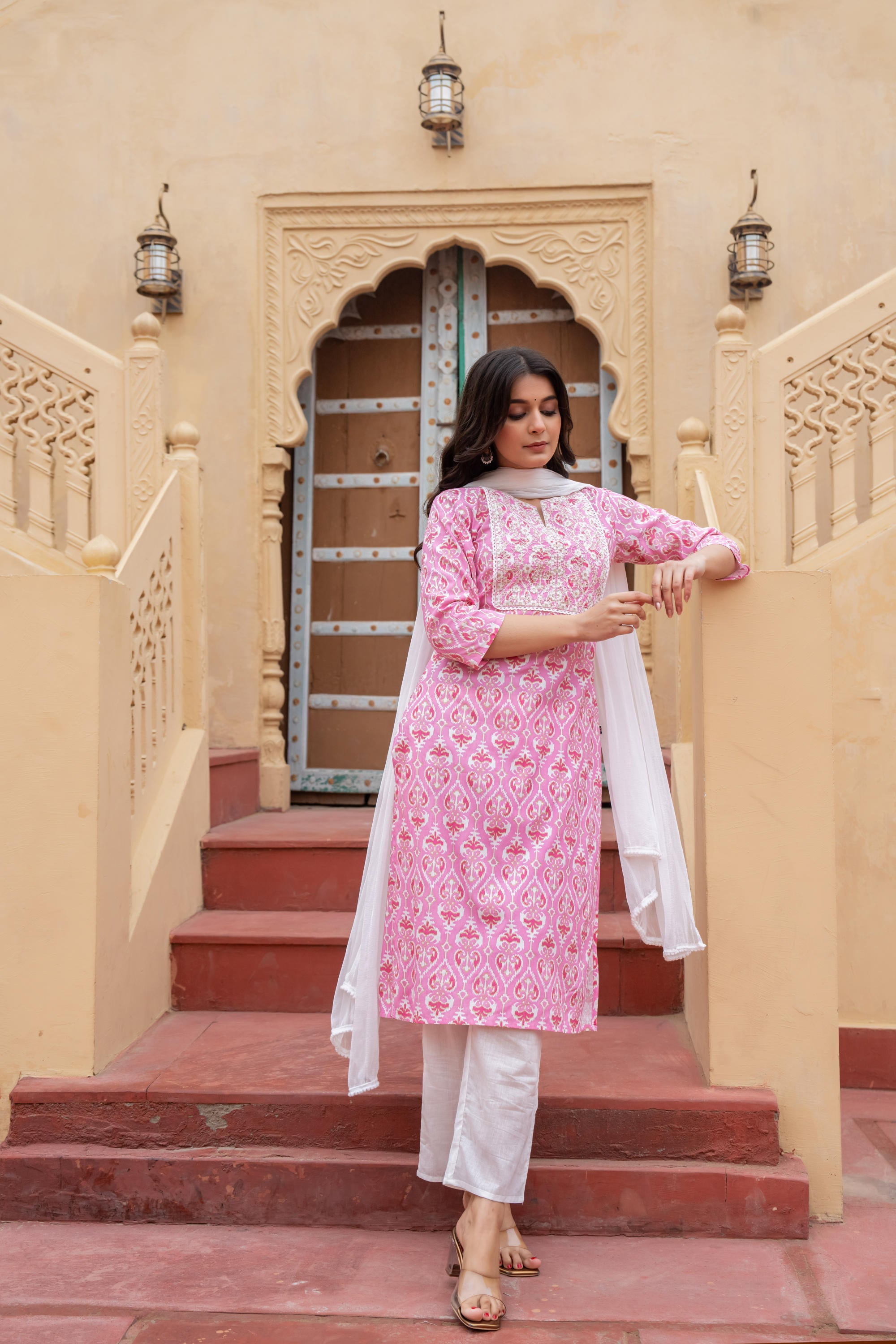 Pink Printed Kurta Set: Ethnic Viscose Indian Suit Set for Women