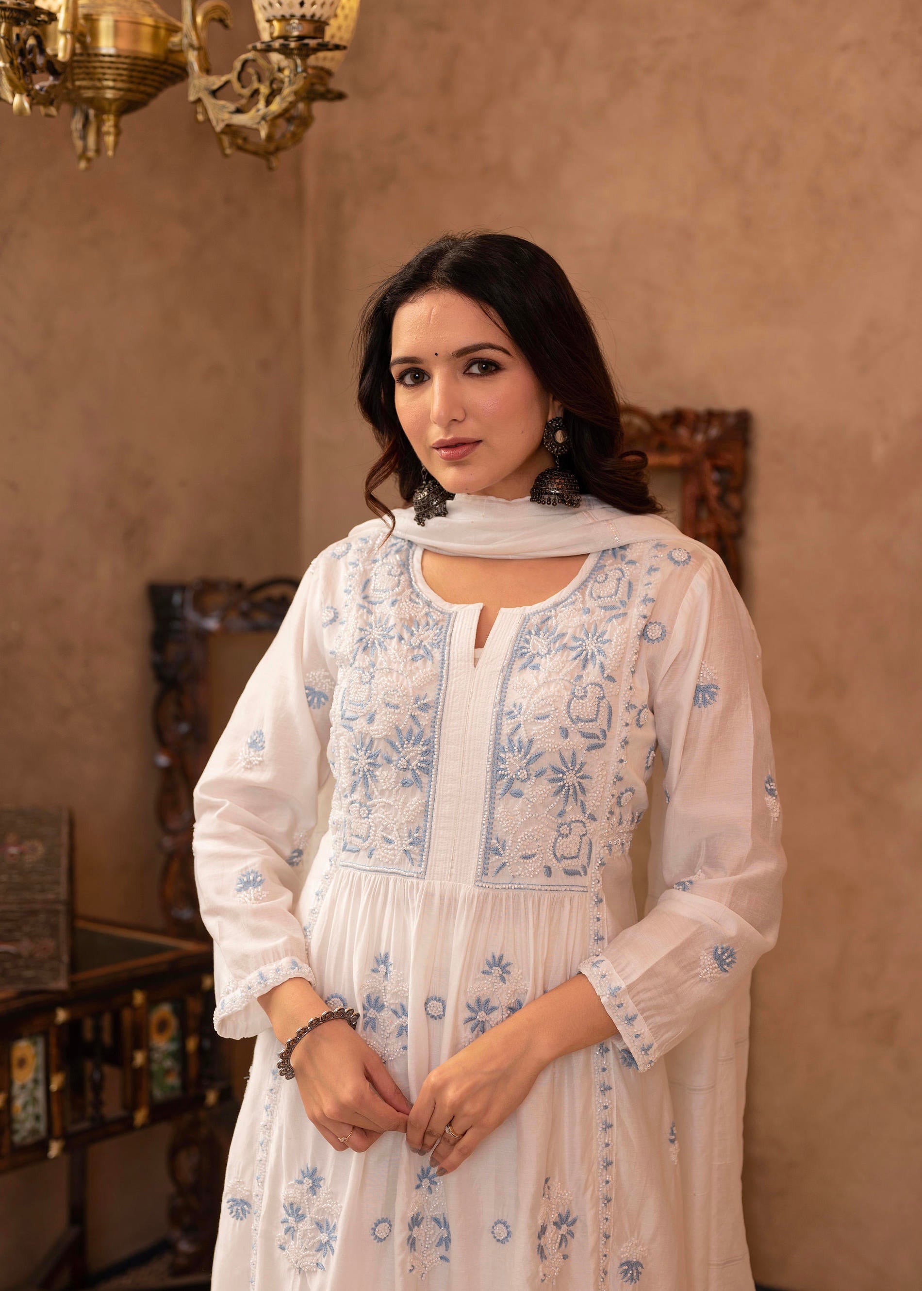 Off-White Chanderi Floral Embroidered Kurta with Palazzo, Dupatta & Bead Work