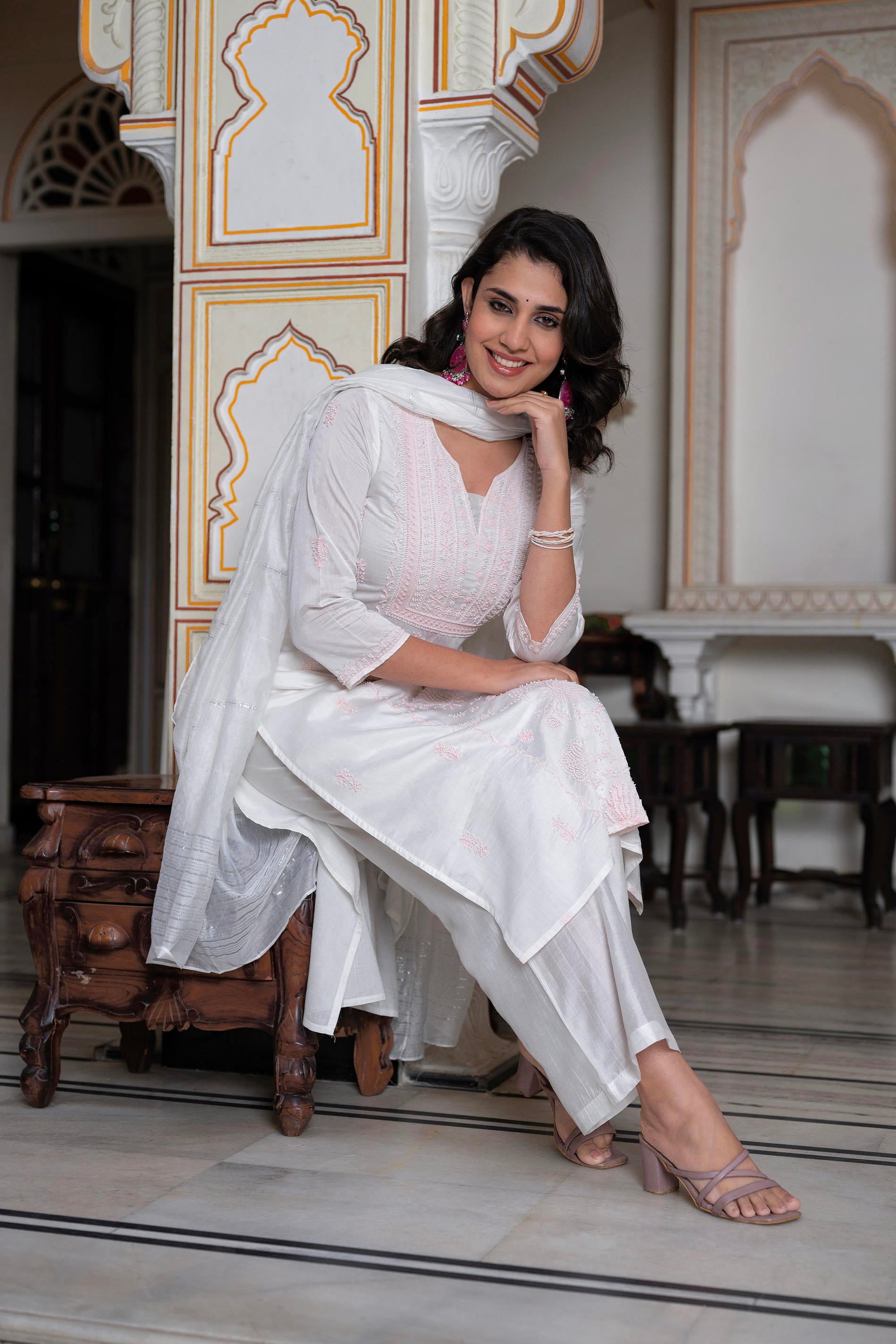 Off-White Chanderi Kurta with Bead Work & Thread Detailing
