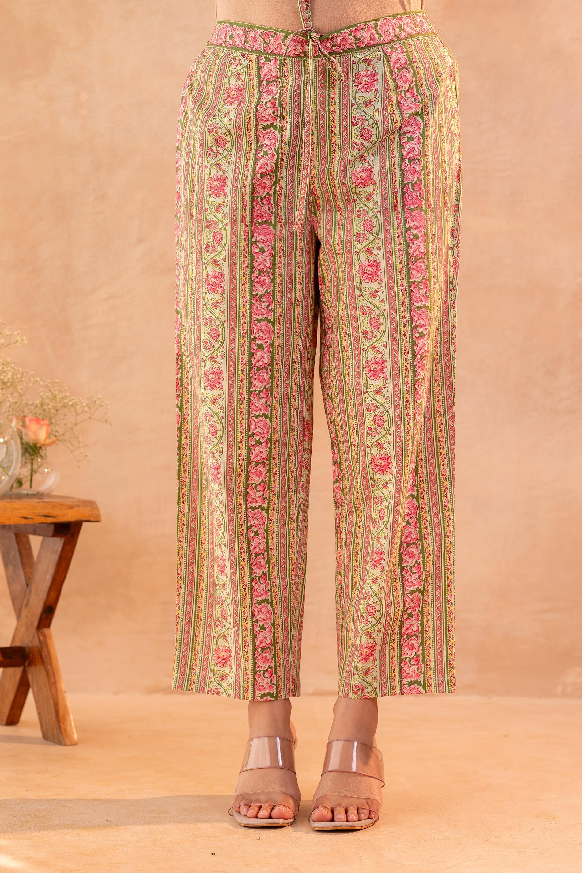 Gulnaar Garden Printed Kurta Pant And Dupatta Set - Green | DesiQlo