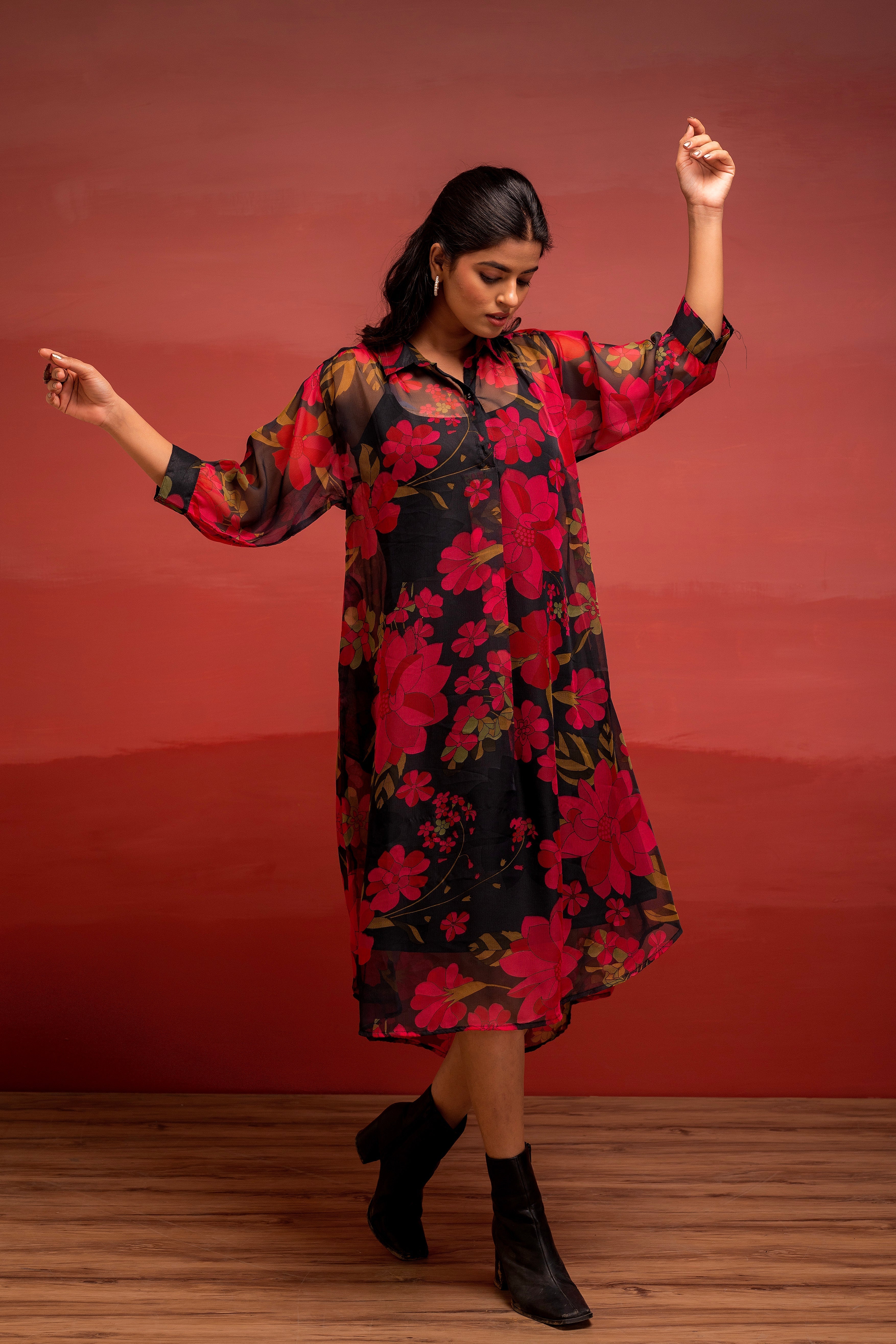 Black Floral Printed A-Line Kurta with Inner and Button Detailing | De