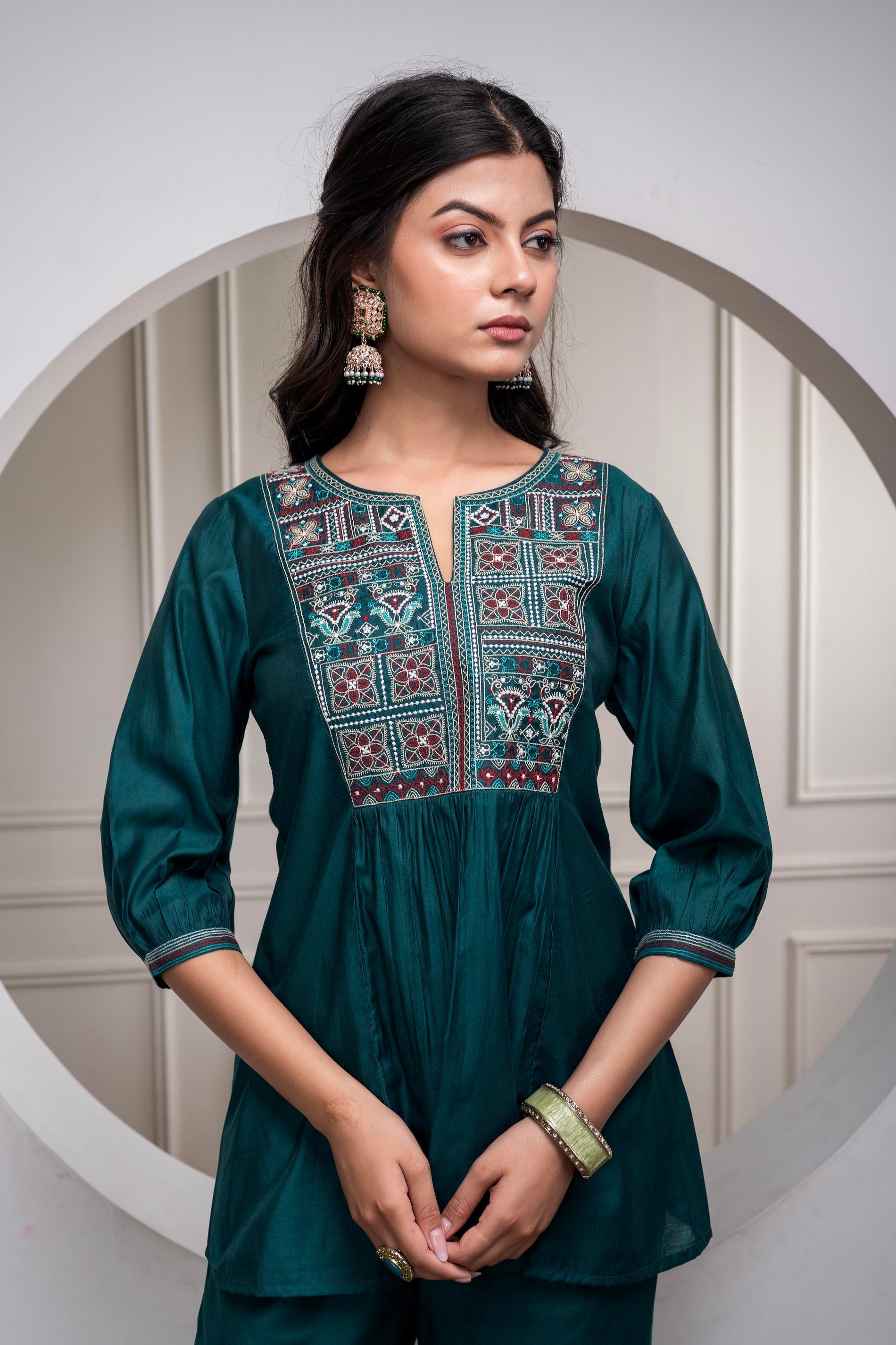 Bottlegreen Solid Viscose Gathered Tunic and Pants Co-ord Set with Thr