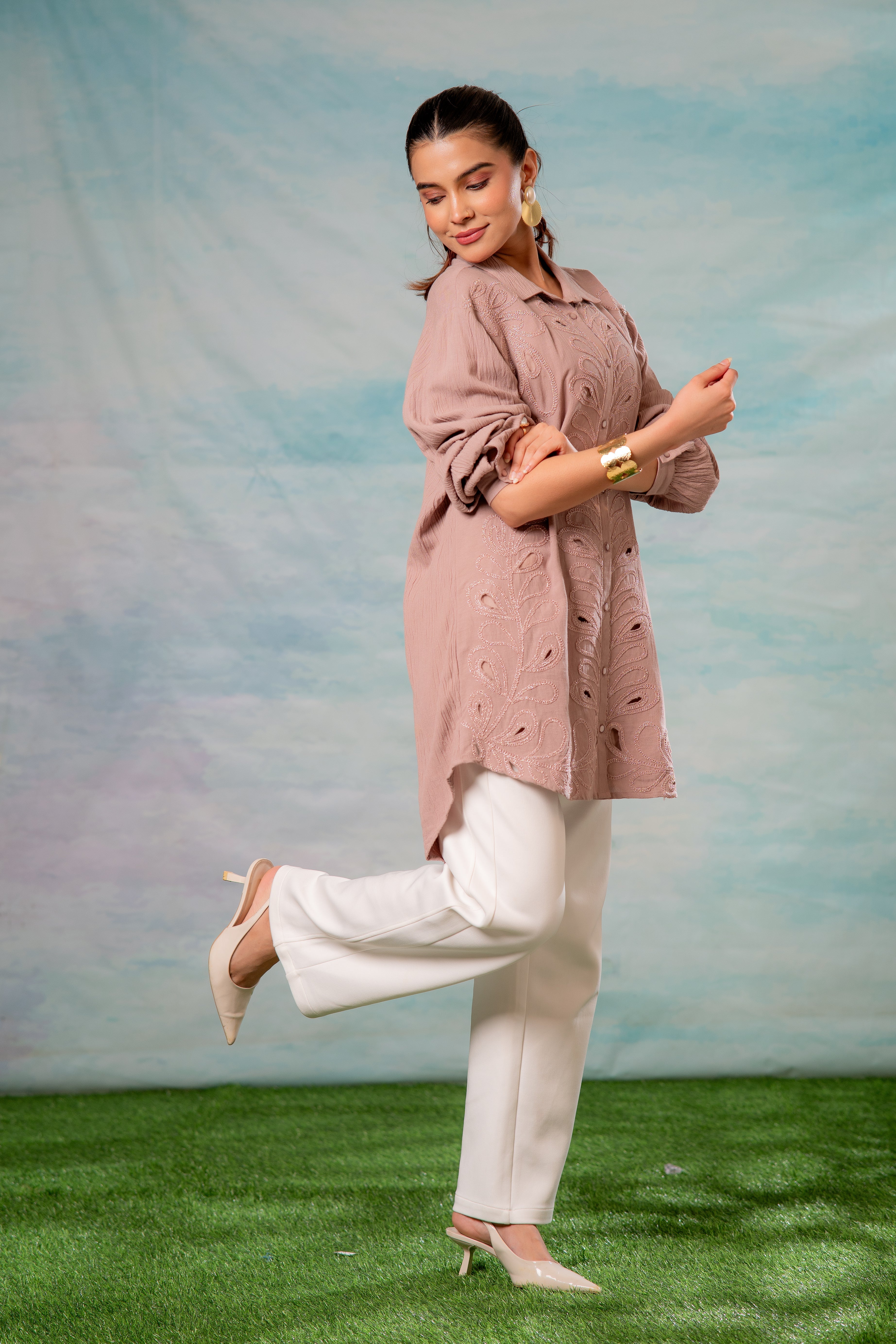 Pink Embroidered Viscose-Linen Shirt with Zari Work | DesiQlo