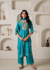 Turquoise Tie-Dream Ensemble