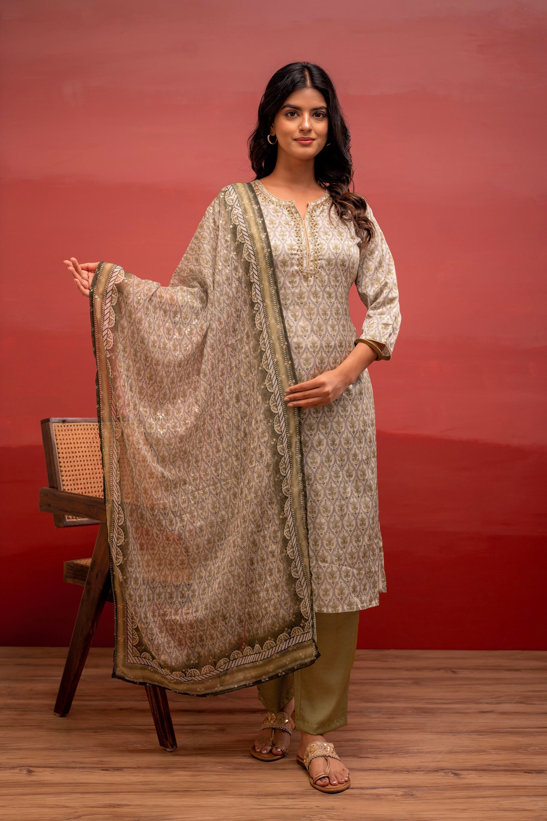 Green Floral Printed Kurta with Pant and Dupatta, Beads Work | DesiQlo