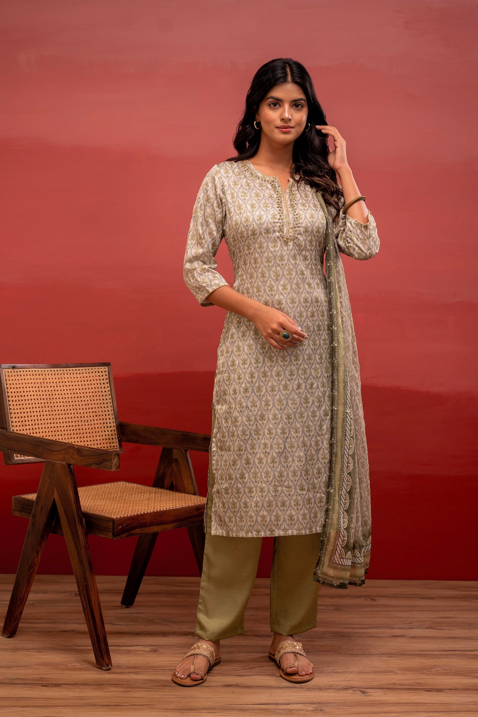 Green Floral Printed Kurta with Pant and Dupatta, Beads Work | DesiQlo
