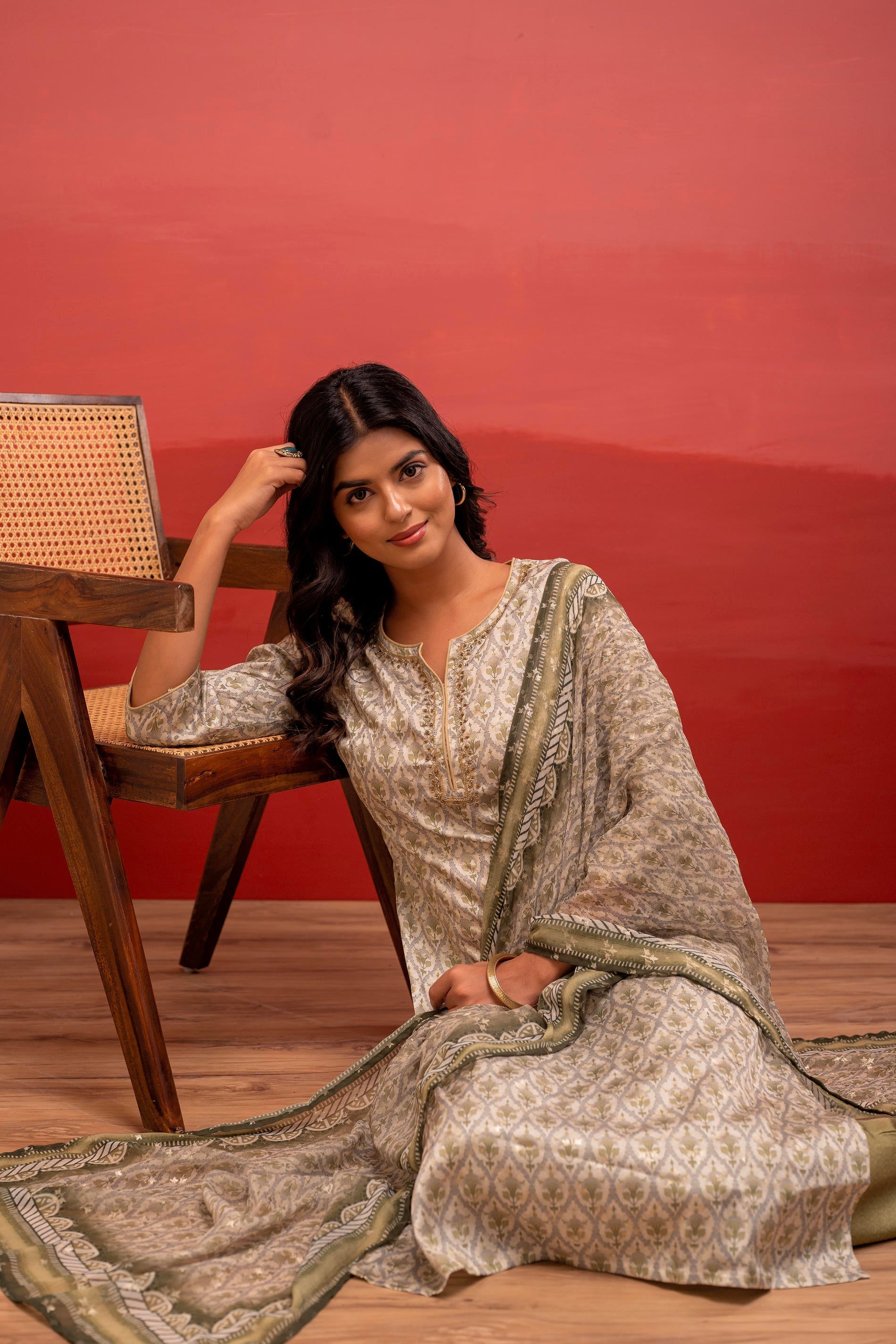 Green Floral Printed Kurta with Pant and Dupatta, Beads Work | DesiQlo