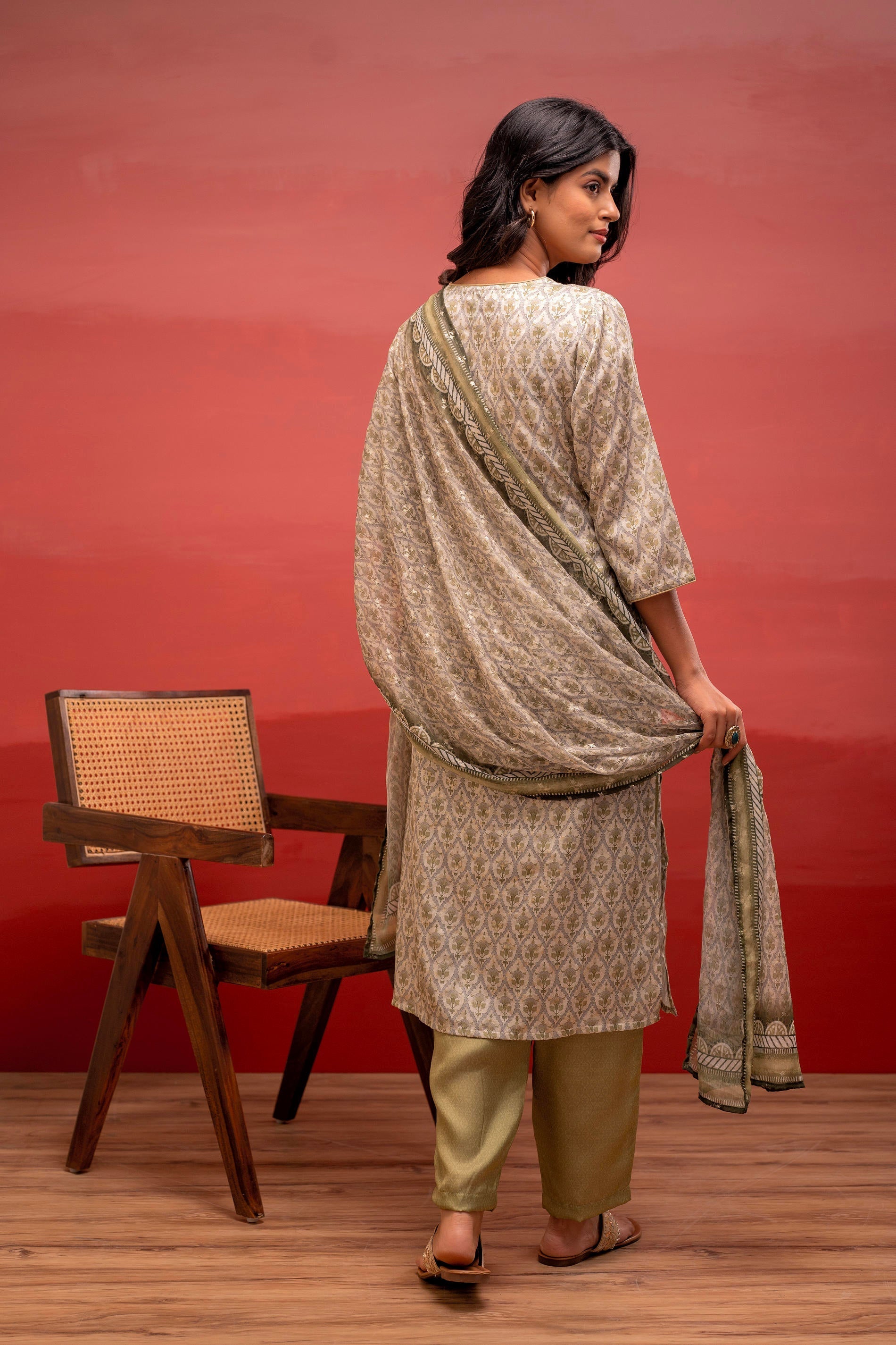 Green Floral Printed Kurta with Pant and Dupatta, Beads Work | DesiQlo