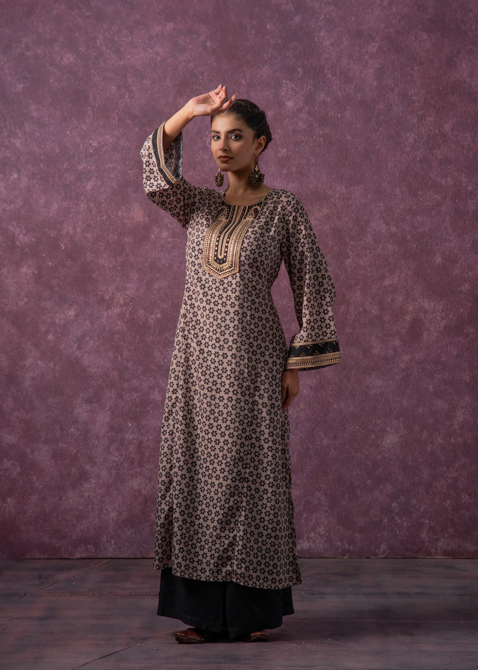 Ivory Blossom Panelled Kurta