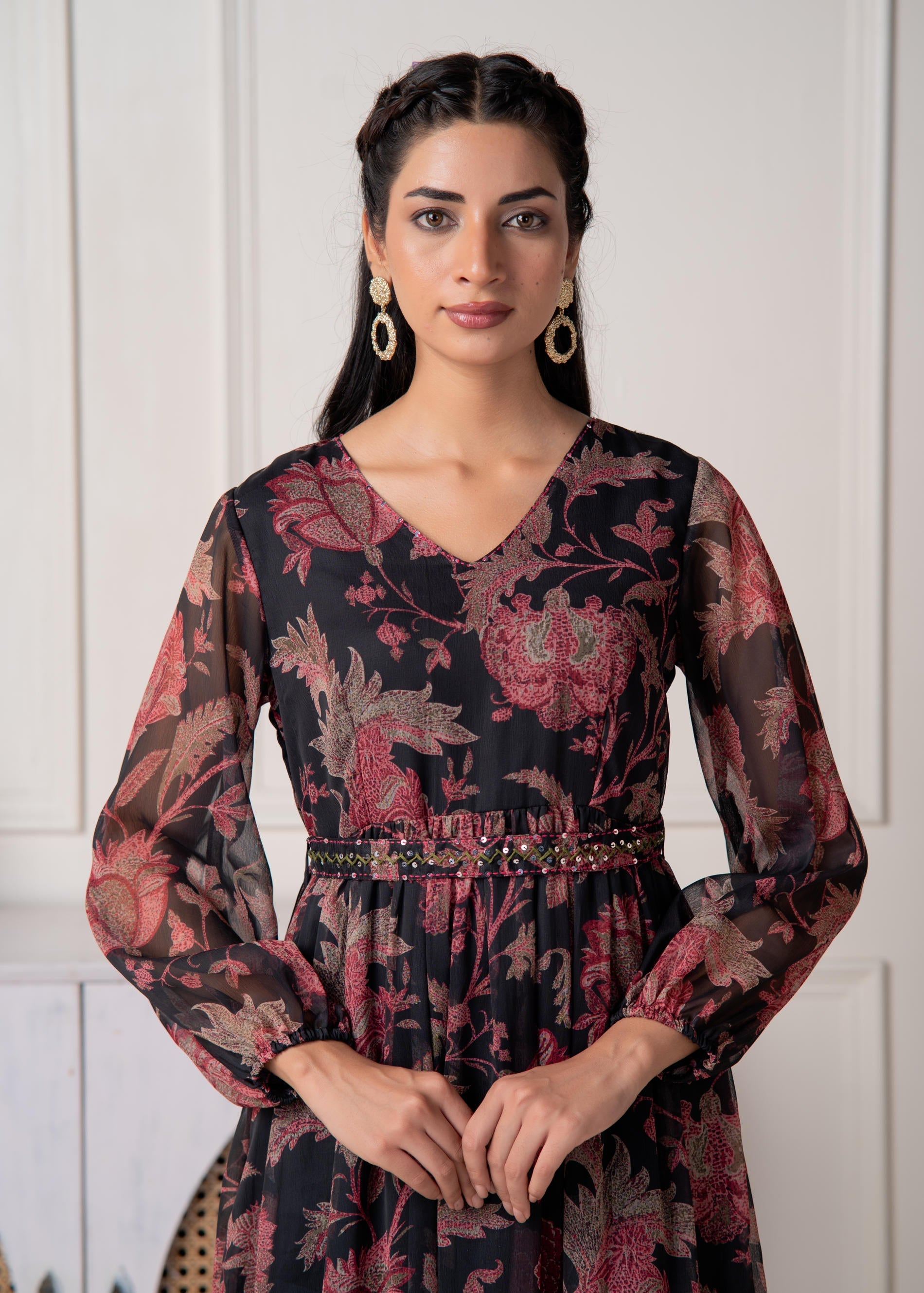 Floral Printed Dress With Sheer Sleeves & Beaded Waist Detailing - Bla