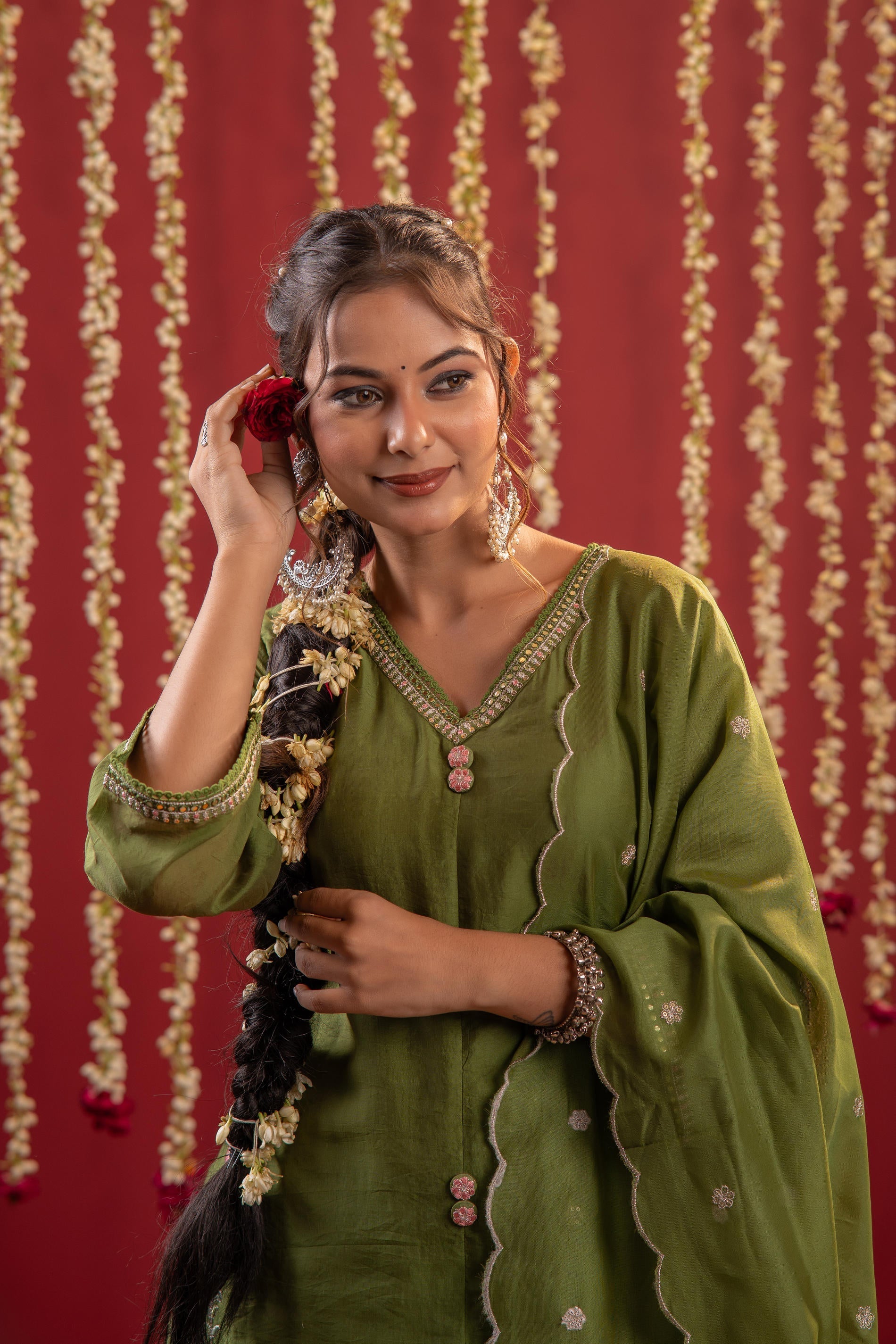 Mehndi Greenembroidered Kurta Set With Dupatta | DesiQlo