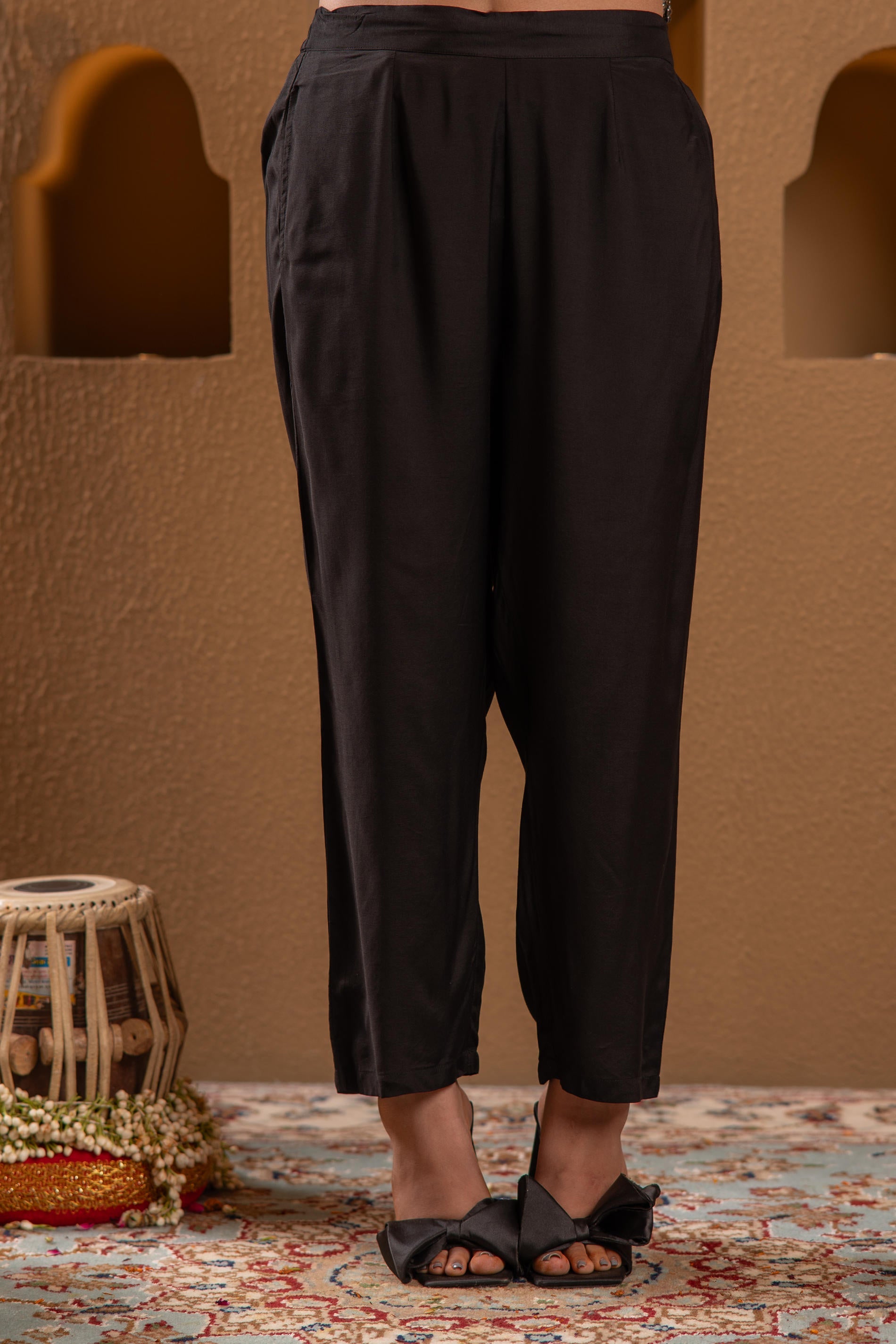 Midnight Muse Kurta Pant And Dupatta Set | DesiQlo