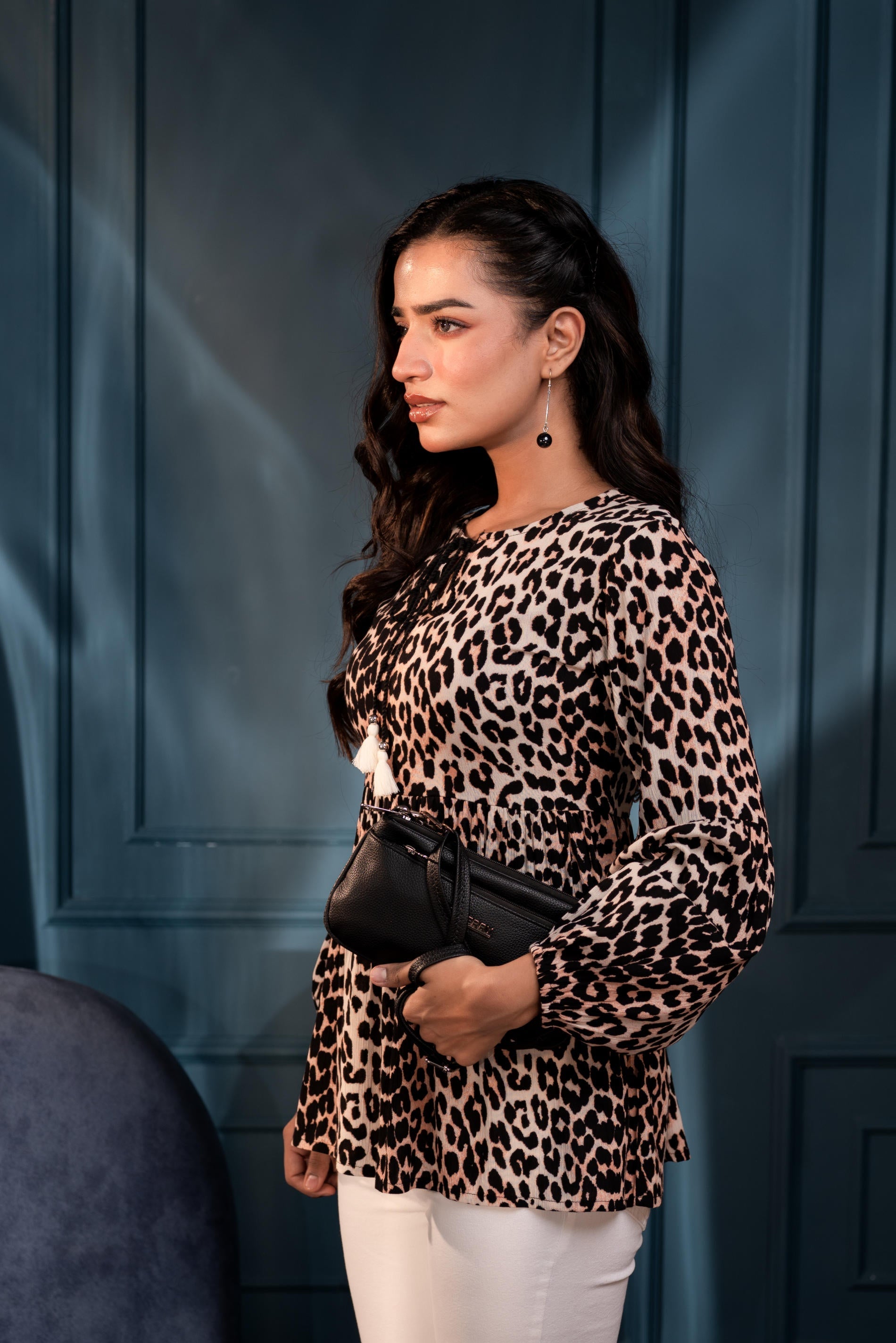 Black Floral Printed Viscose GaThread Tunic with Dori Tie | DesiQlo