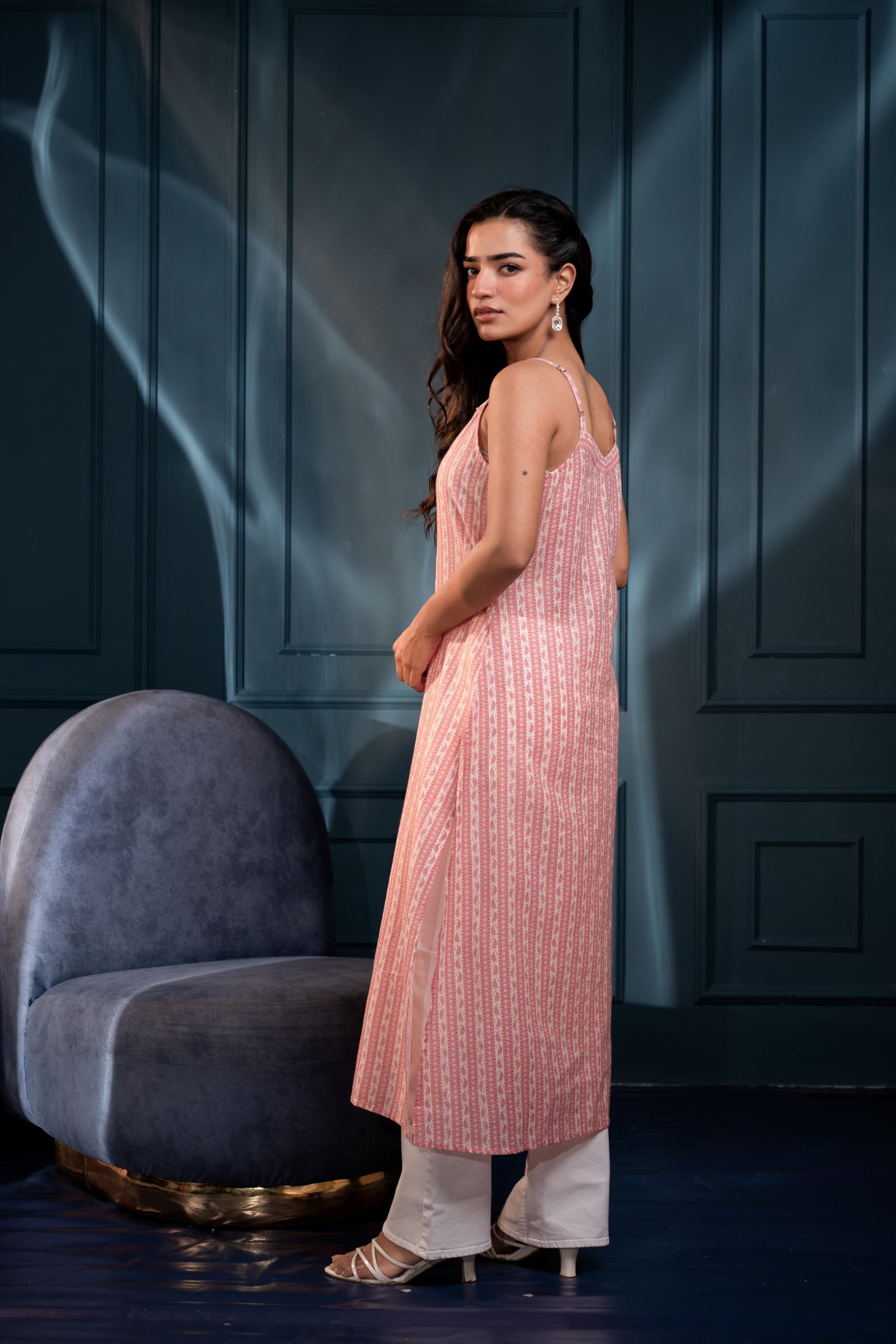 Women's Pink Ethnic Motifs Kurta in Man-Made Fiber with Sequin Detaili
