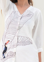 White Embroidered Animal Print Cotton Kurta – Thread Work