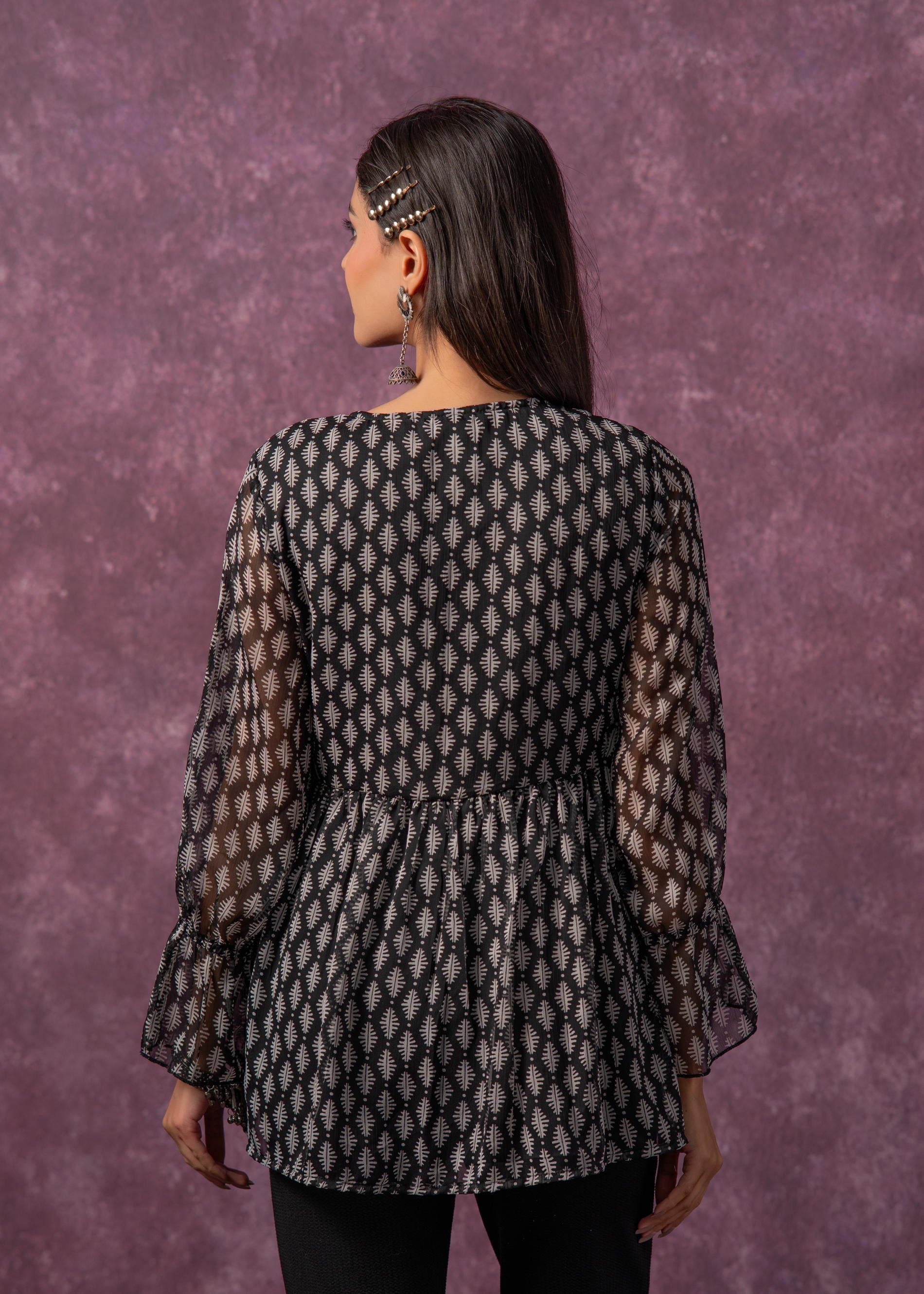 Women's Black & White Ethnic Motifs Tunic with Dori, Kaudi & Munga Det
