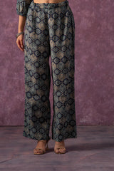 Women's Green & Black Cotton Kurta & Pants Co-ord Set with Ethnic Motifs and Zari Work