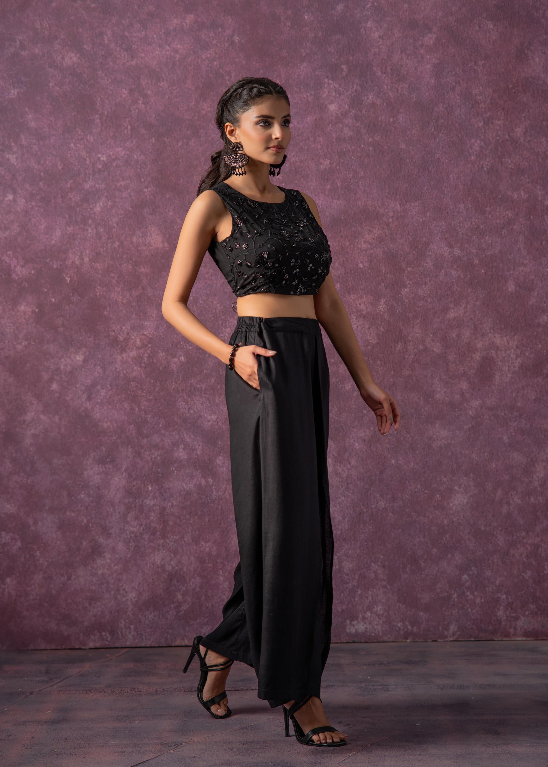 Midnight Muse Embellished Crop Top-P1800BLACK_ON
