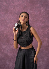 Midnight Muse Embellished Crop Top-P1800BLACK_ON